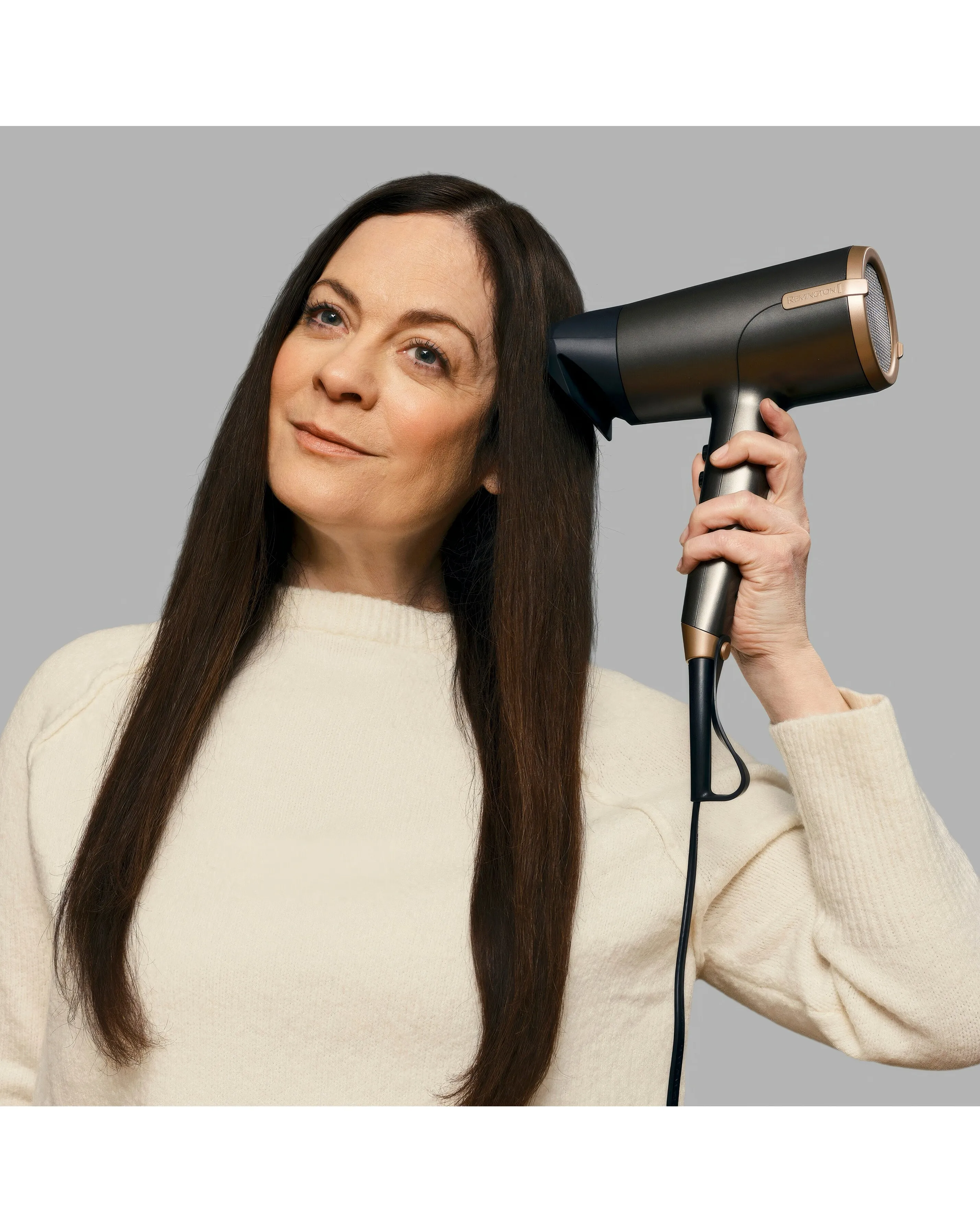 18433-remington-one-dry-amp-style-hair-dryer-with-diffuser-and-flyaway-attachment-d6077-1.jpg