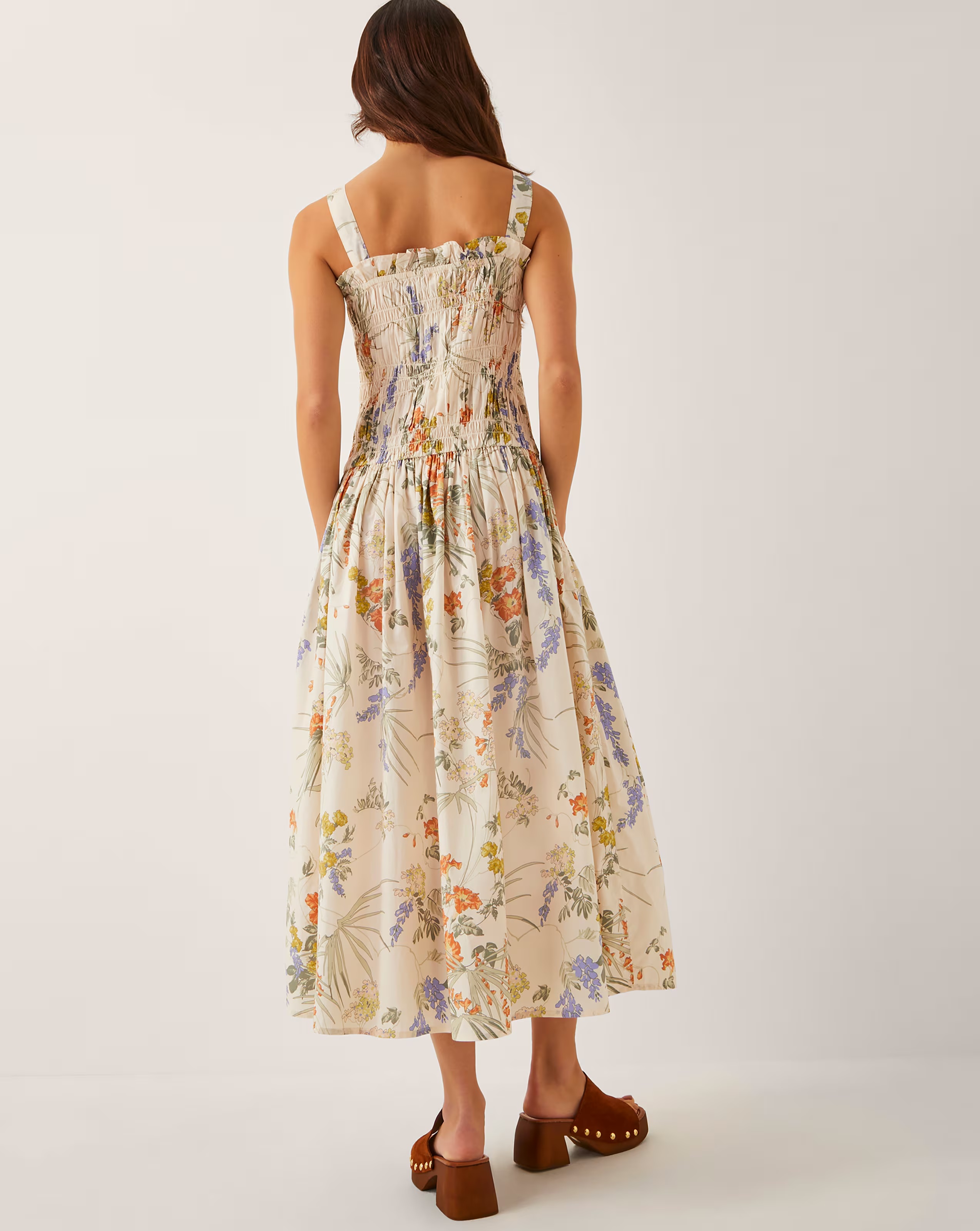 18825-monsoon-jesse-floral-shirred-midi-dress-1.jpg