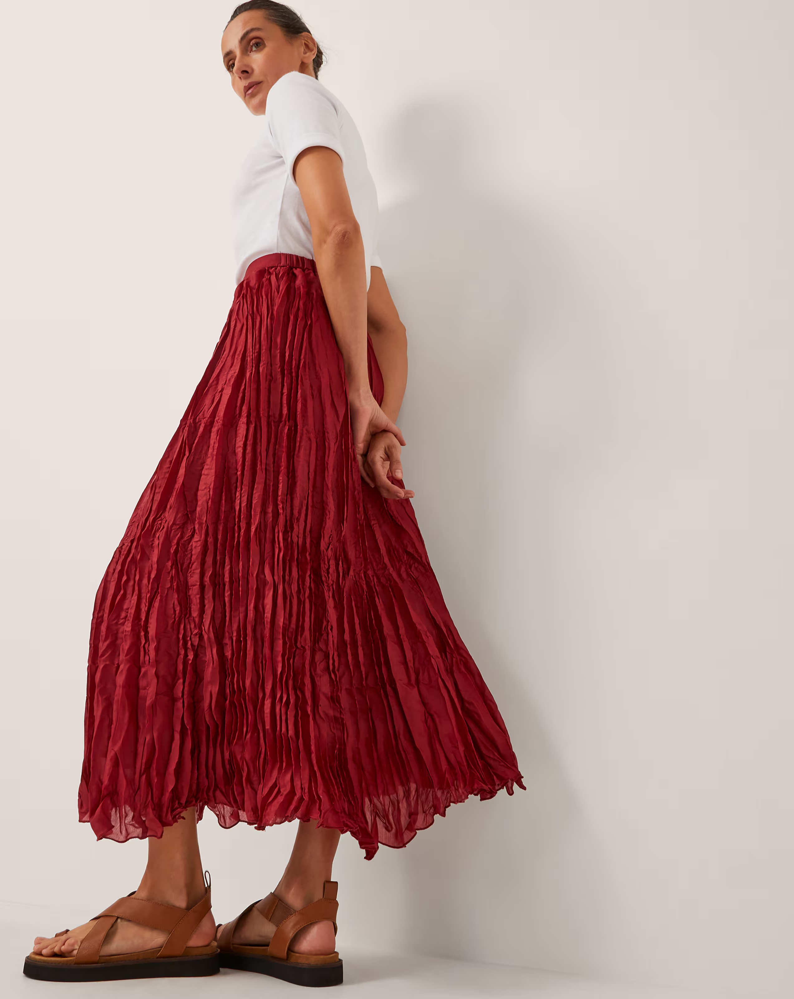 18902-monsoon-odessa-crinkle-maxi-skirt-1.webp