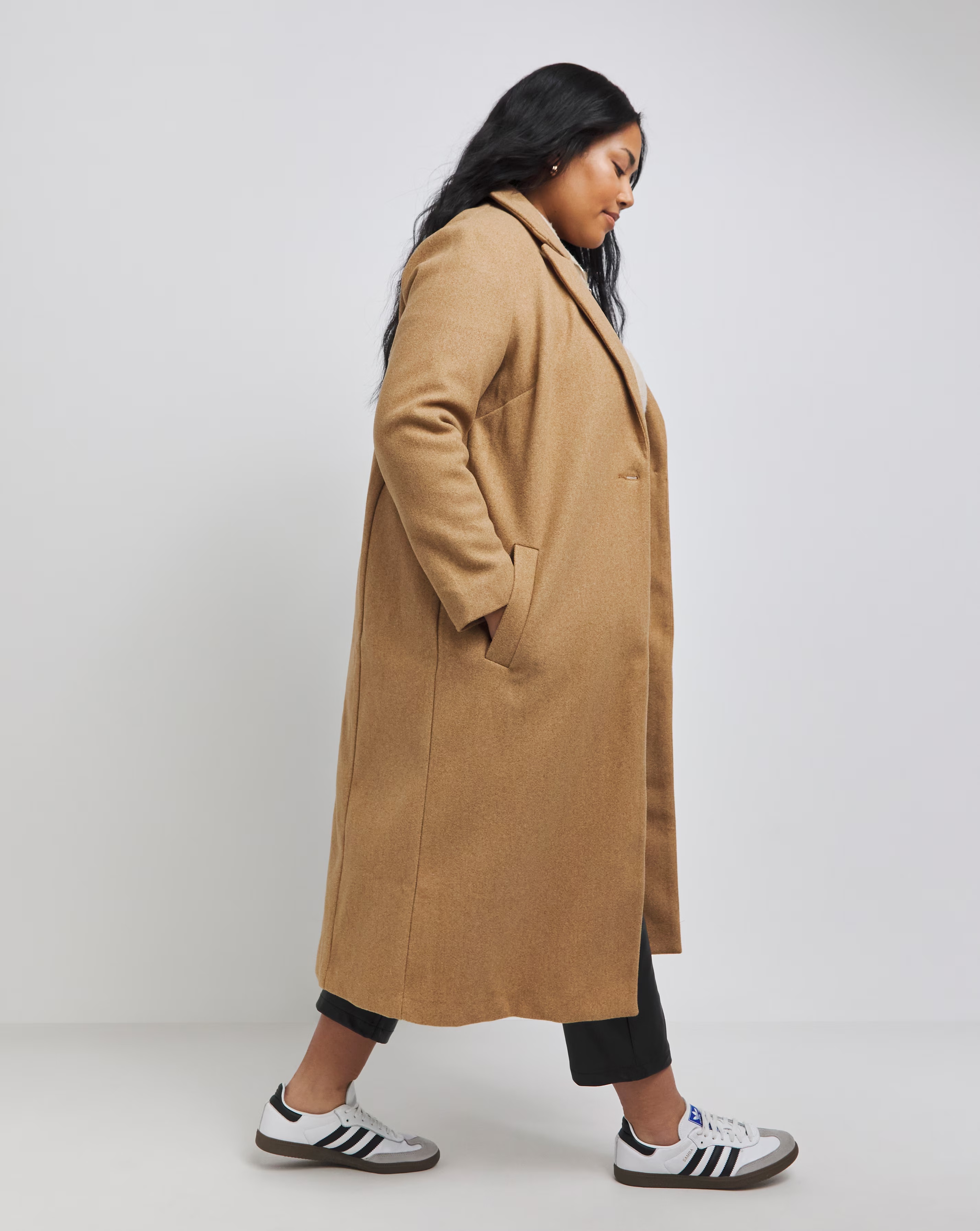 1916-camel-relaxed-single-breasted-coat-1.jpg