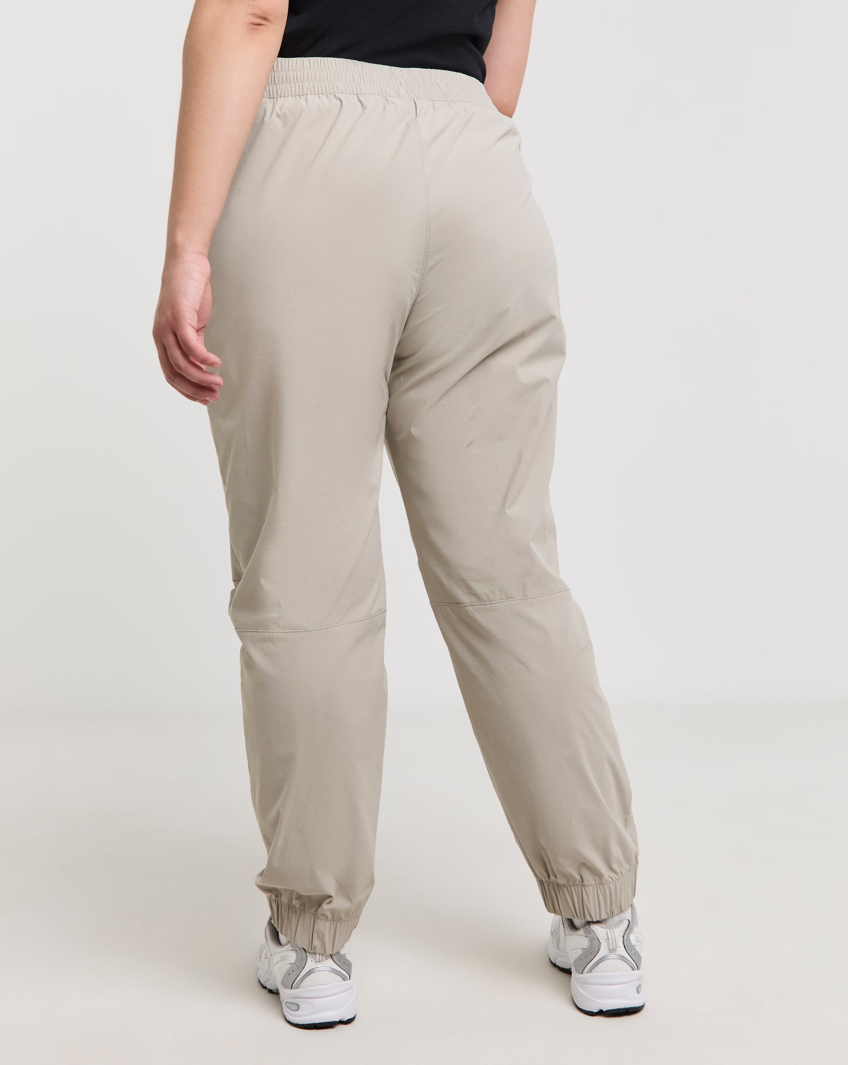 19874-berghaus-explorer-pant-1.jpg