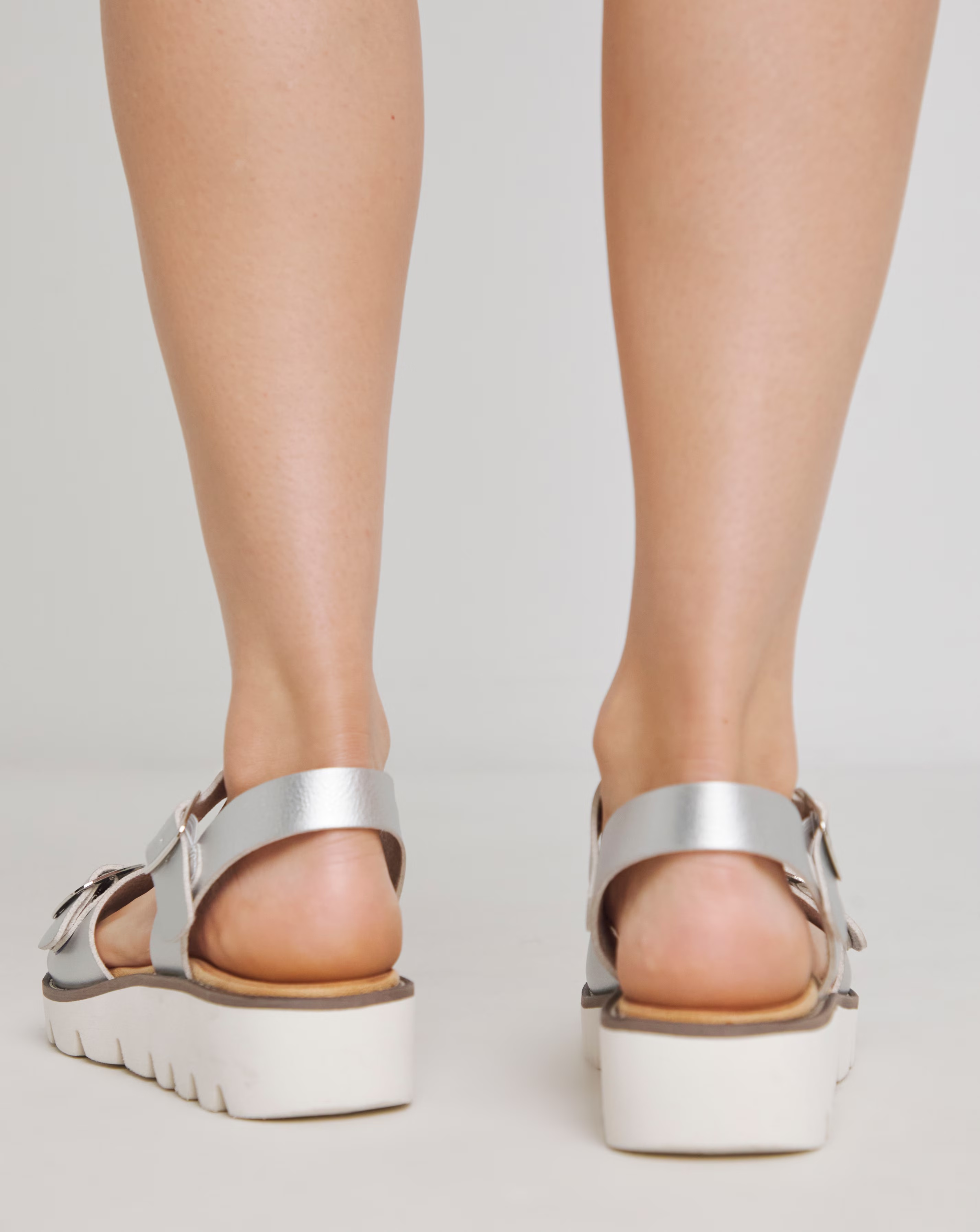 20912-heavenly-feet-trudy-buckle-strap-sandals-wide-fit-1.webp