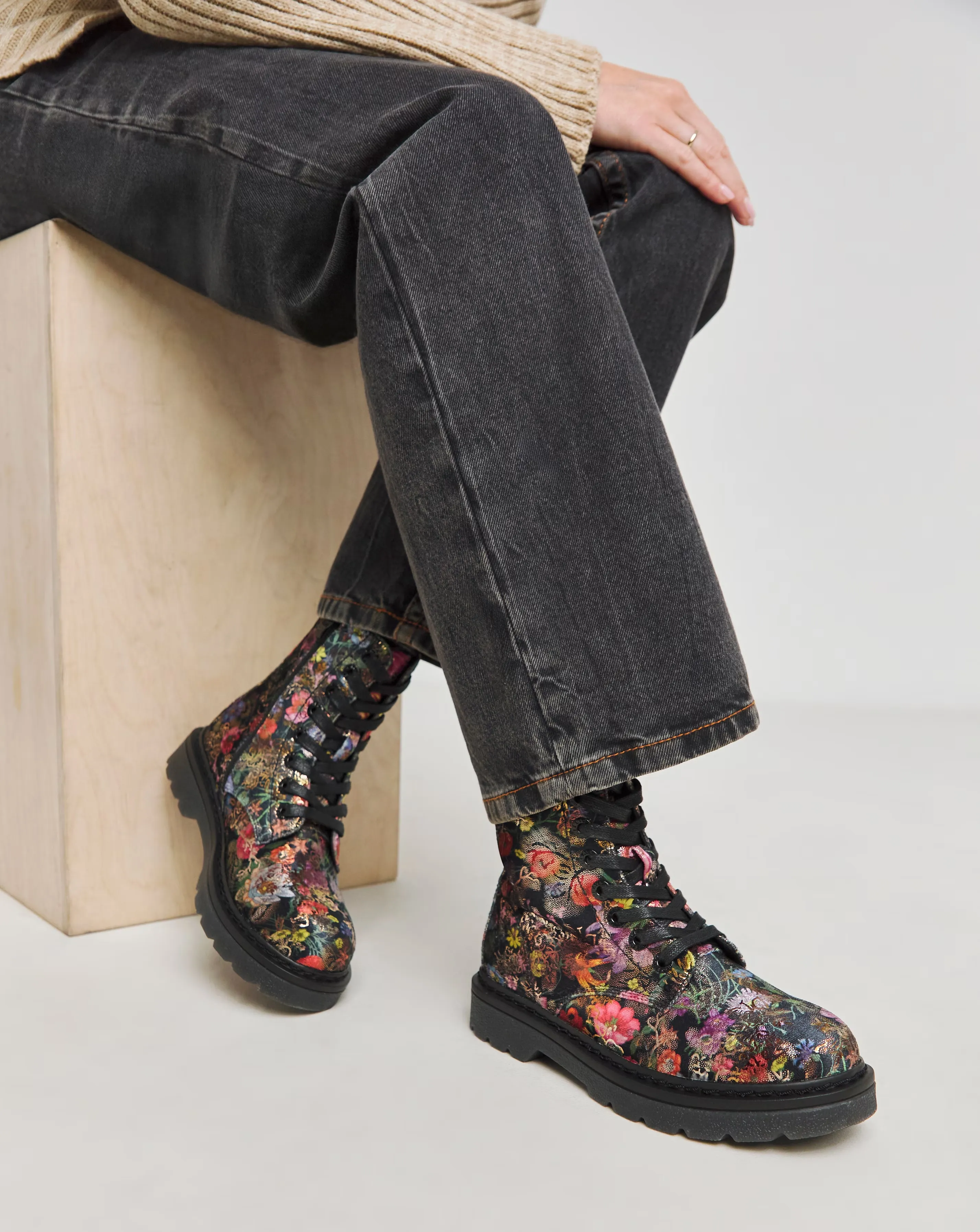 21051-heavenly-feet-justina-lace-up-chunky-boot-wide-fit-1.webp