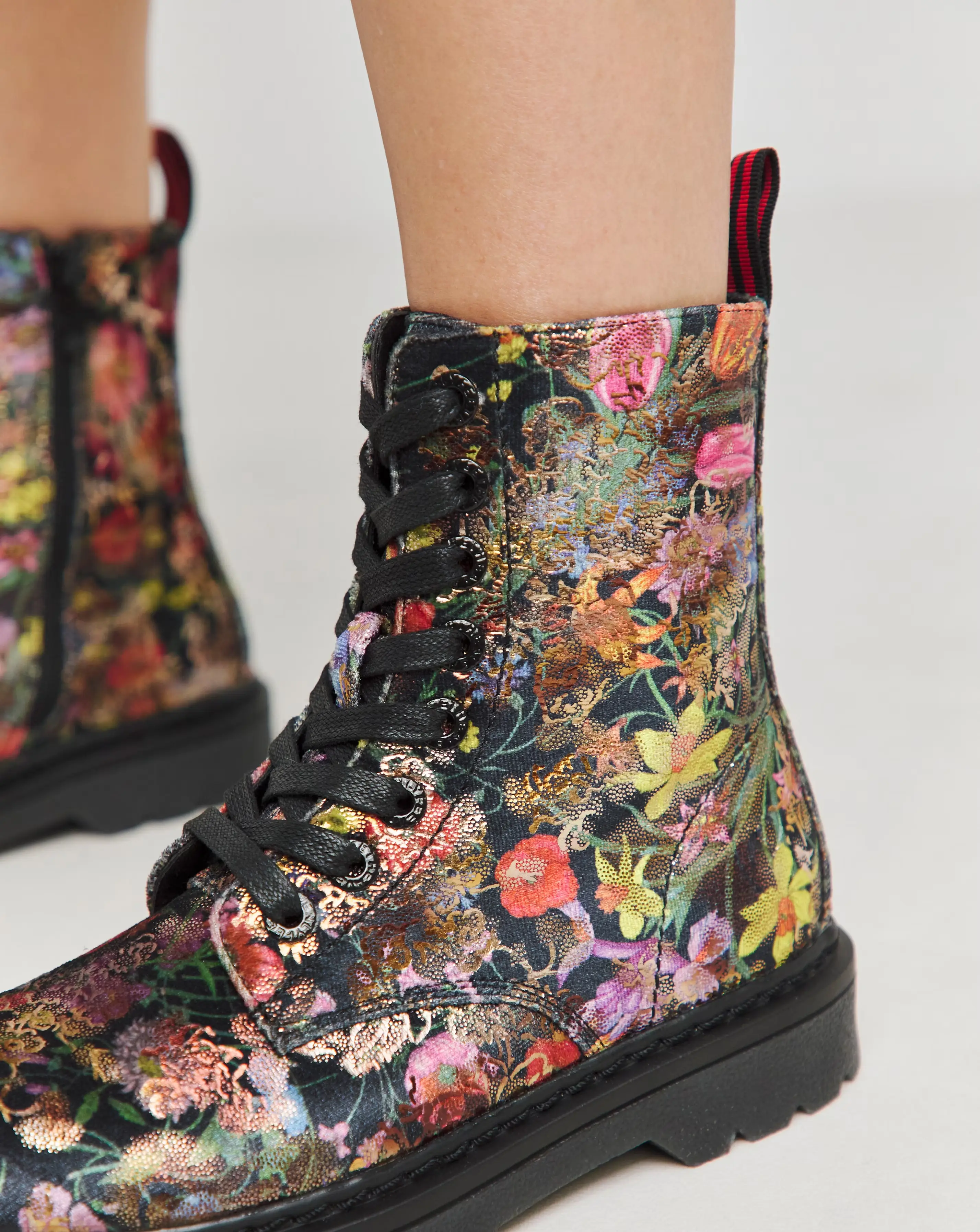 21051-heavenly-feet-justina-lace-up-chunky-boot-wide-fit-1.webp