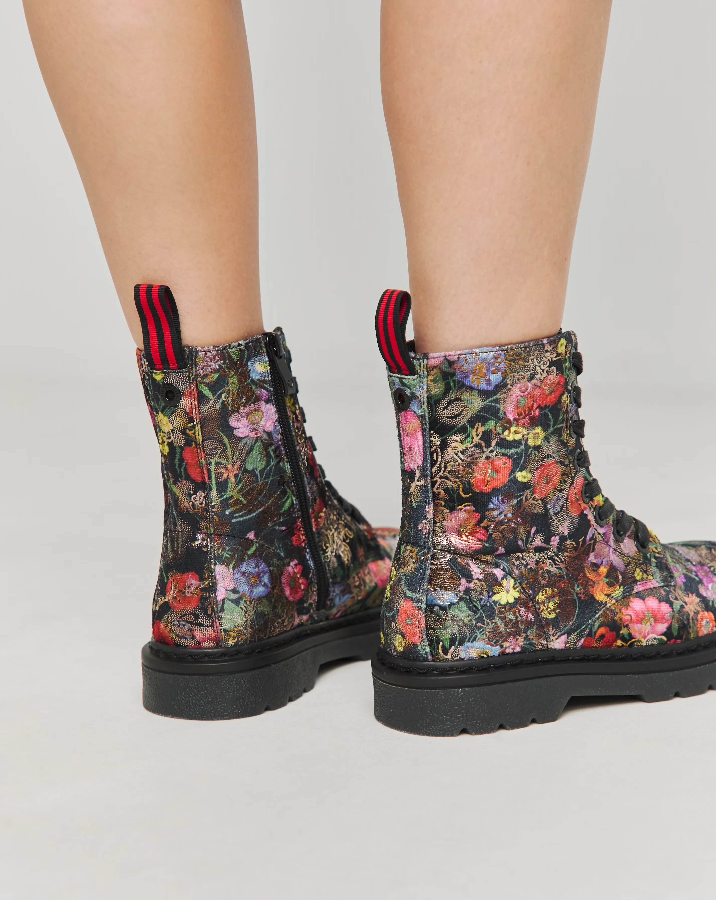 21051-heavenly-feet-justina-lace-up-chunky-boot-wide-fit-1.webp