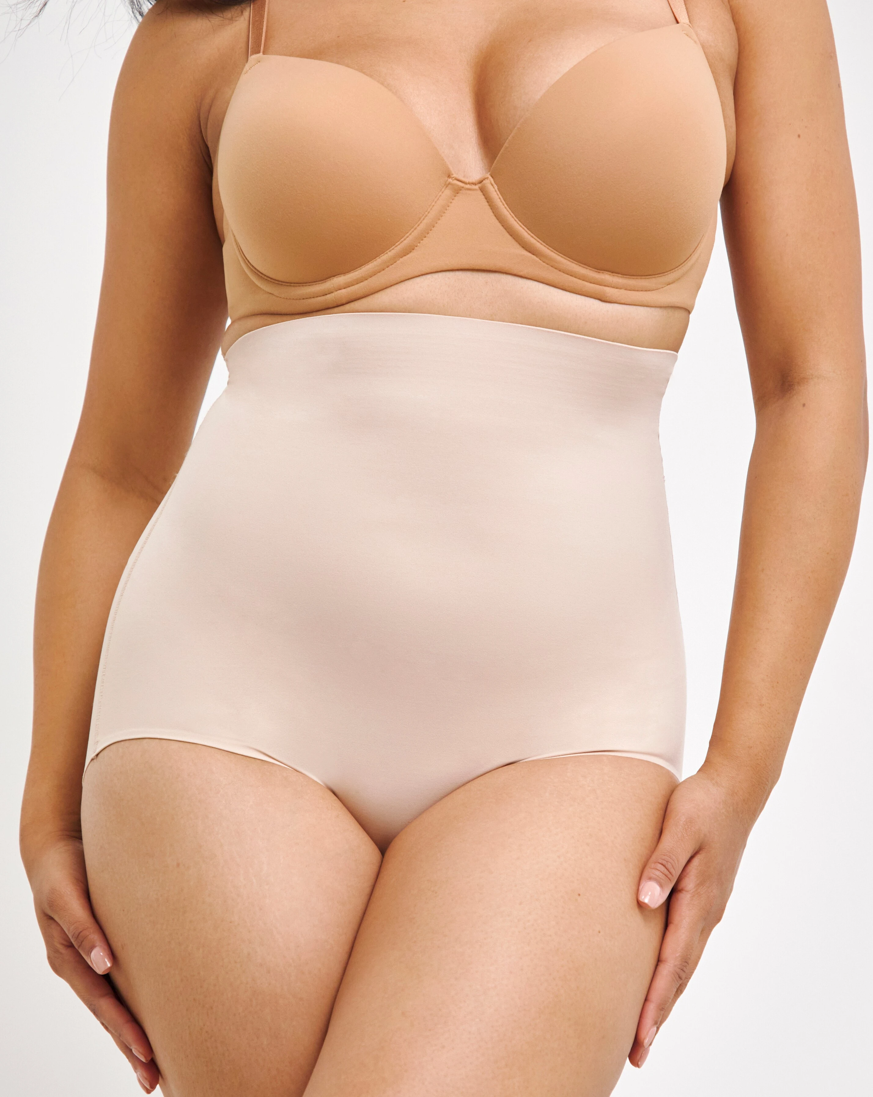 22611-cupid-edgies-sleek-essentials-medium-control-hi-waist-brief-1.webp