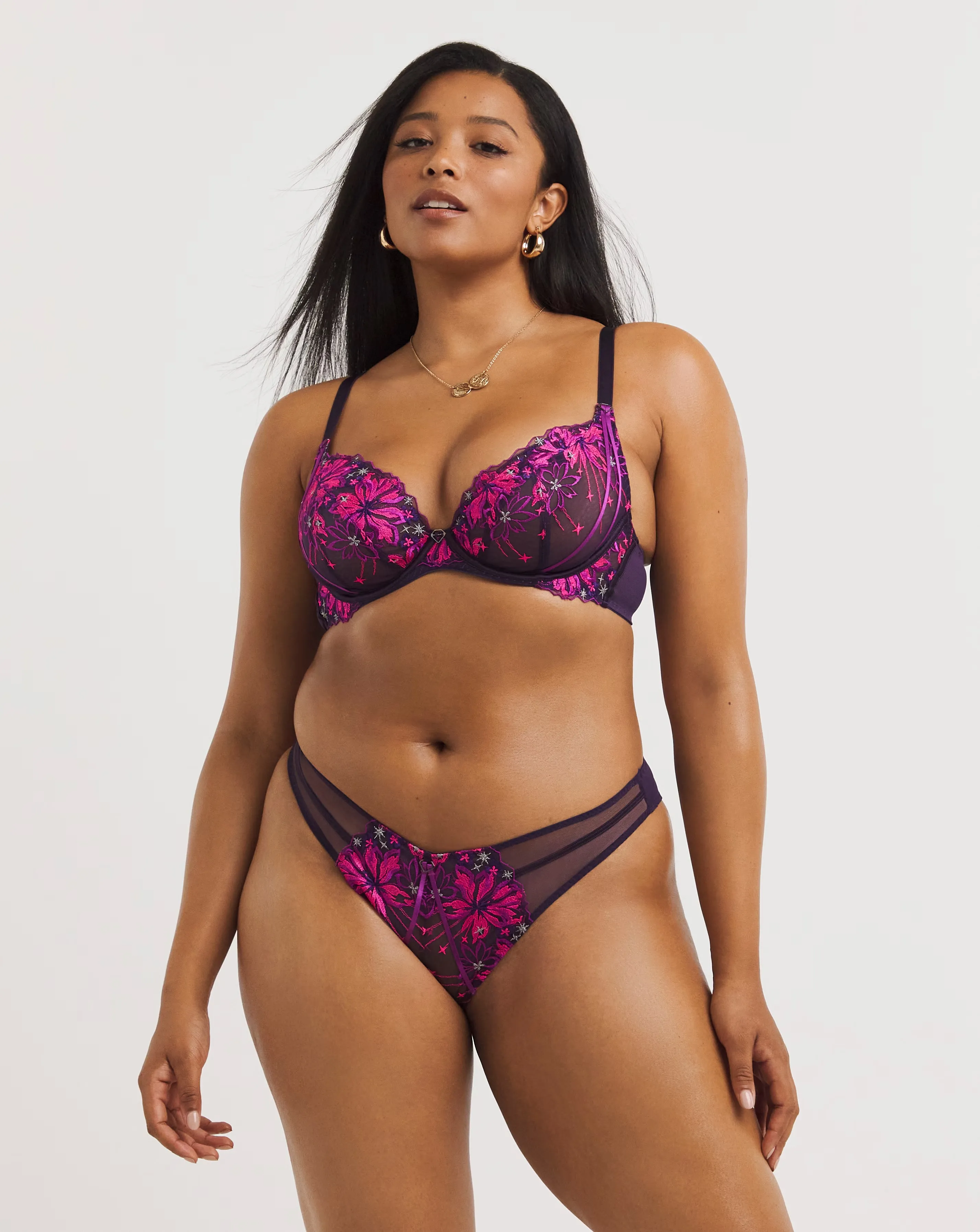 22630-ann-summers-esteemed-dd-plunge-wired-bra-bright-purple-1.webp