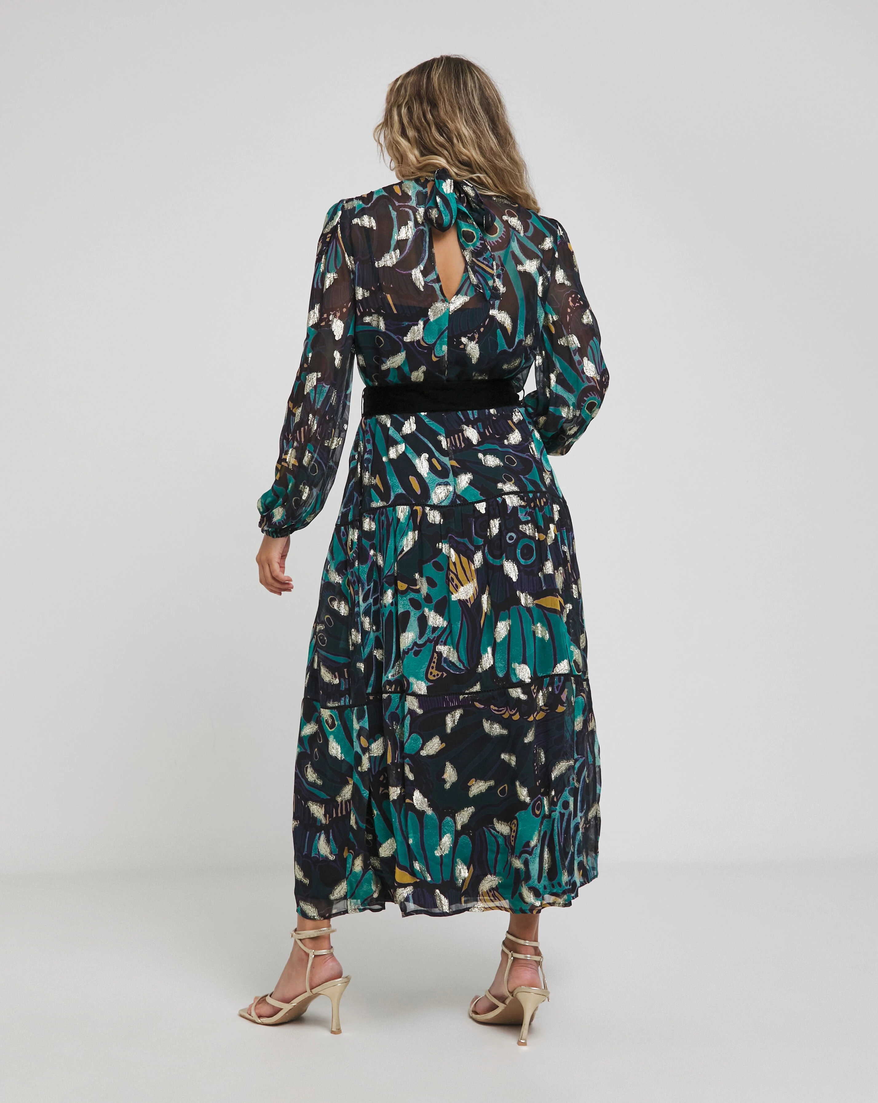 23170-hope-amp-ivy-edith-long-sleeve-maxi-dress-1.webp