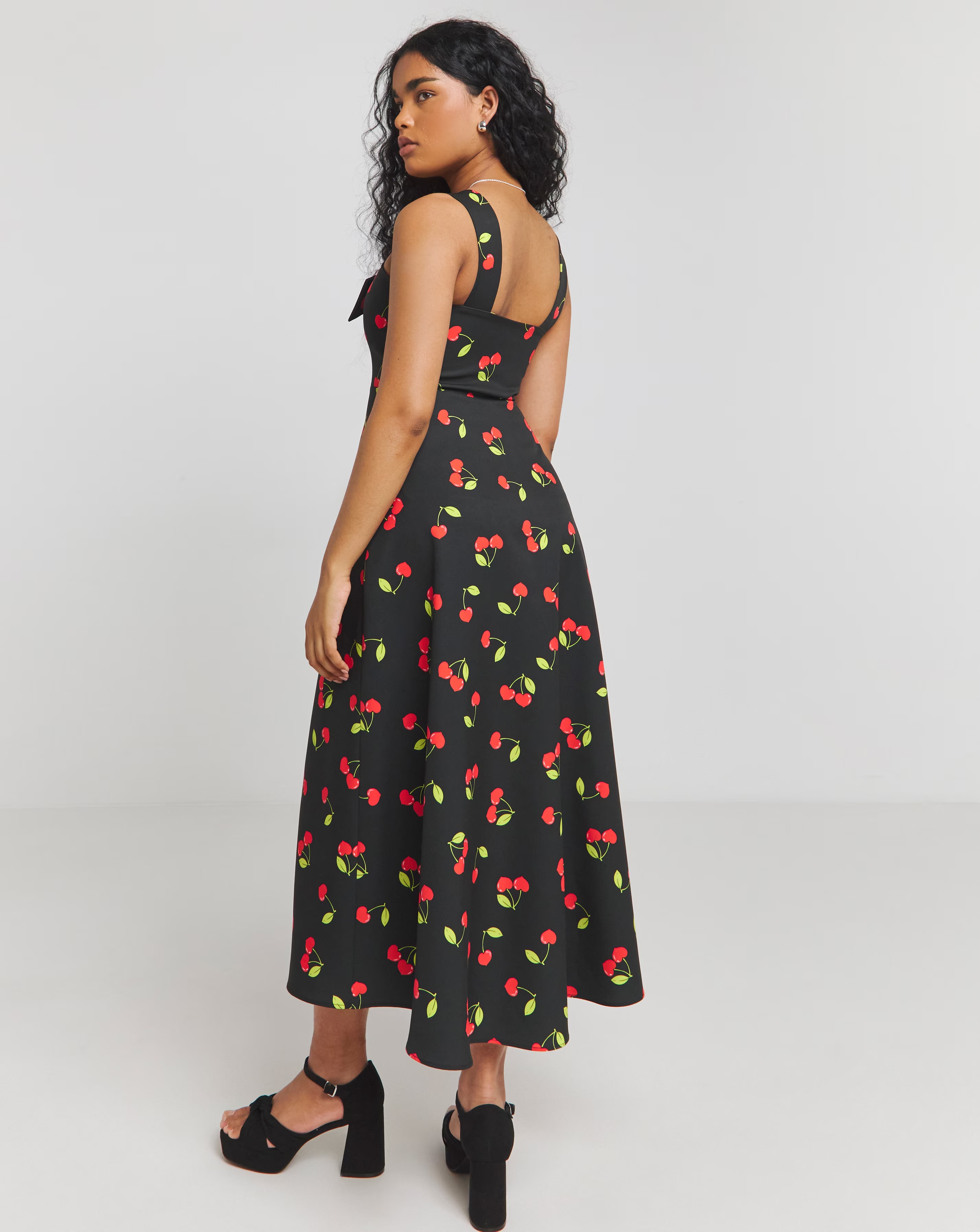 23401-twisted-wunder-pamela-cherry-50-x27-s-bow-detail-swing-midaxi-dress-1.webp