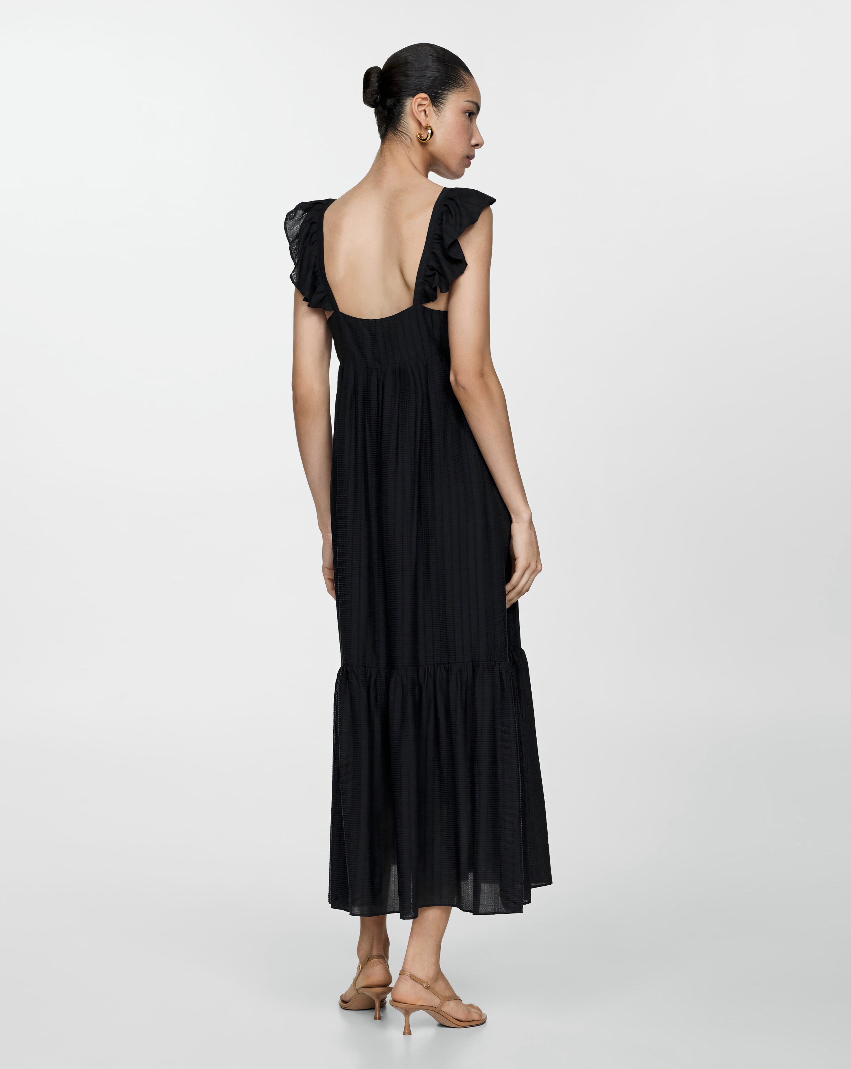 23605-mango-ramona-v-neck-midi-dress-1.jpg
