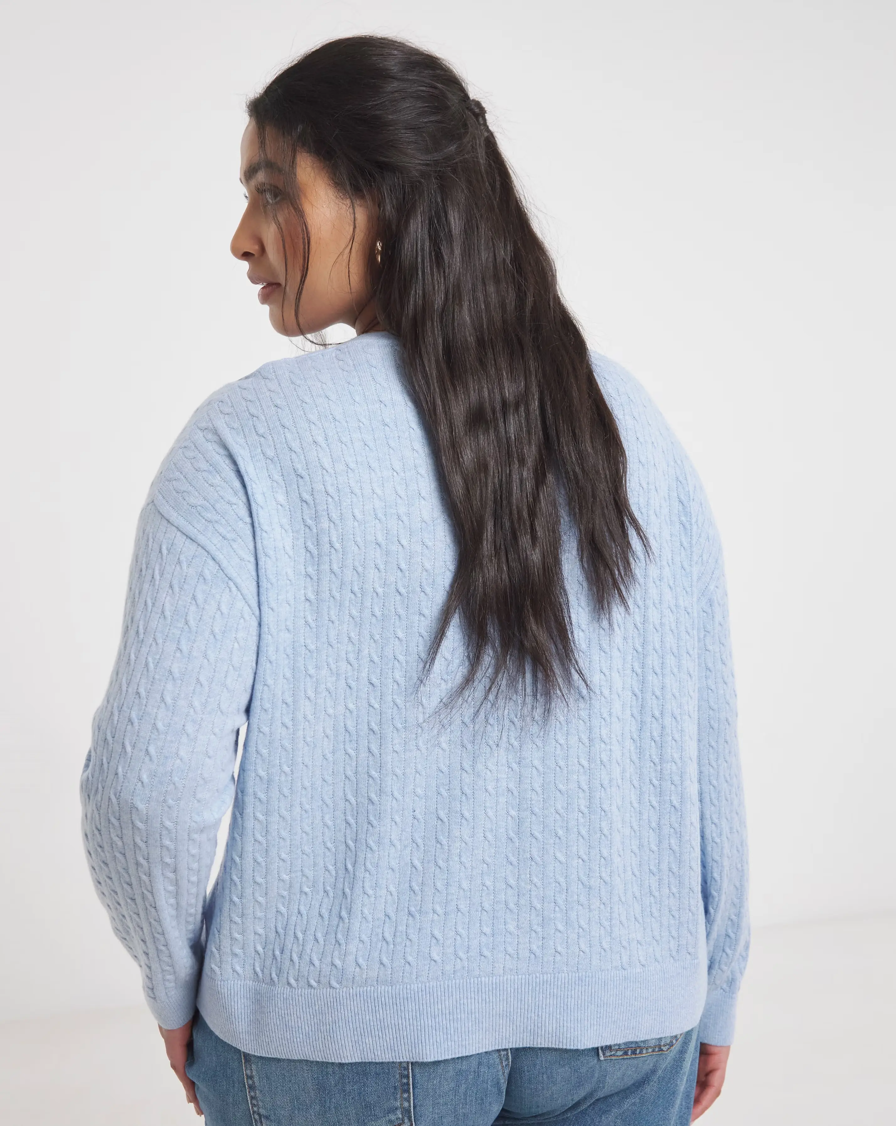 24006-tommy-hilfiger-mini-cables-ls-v-neck-sweater-1.webp