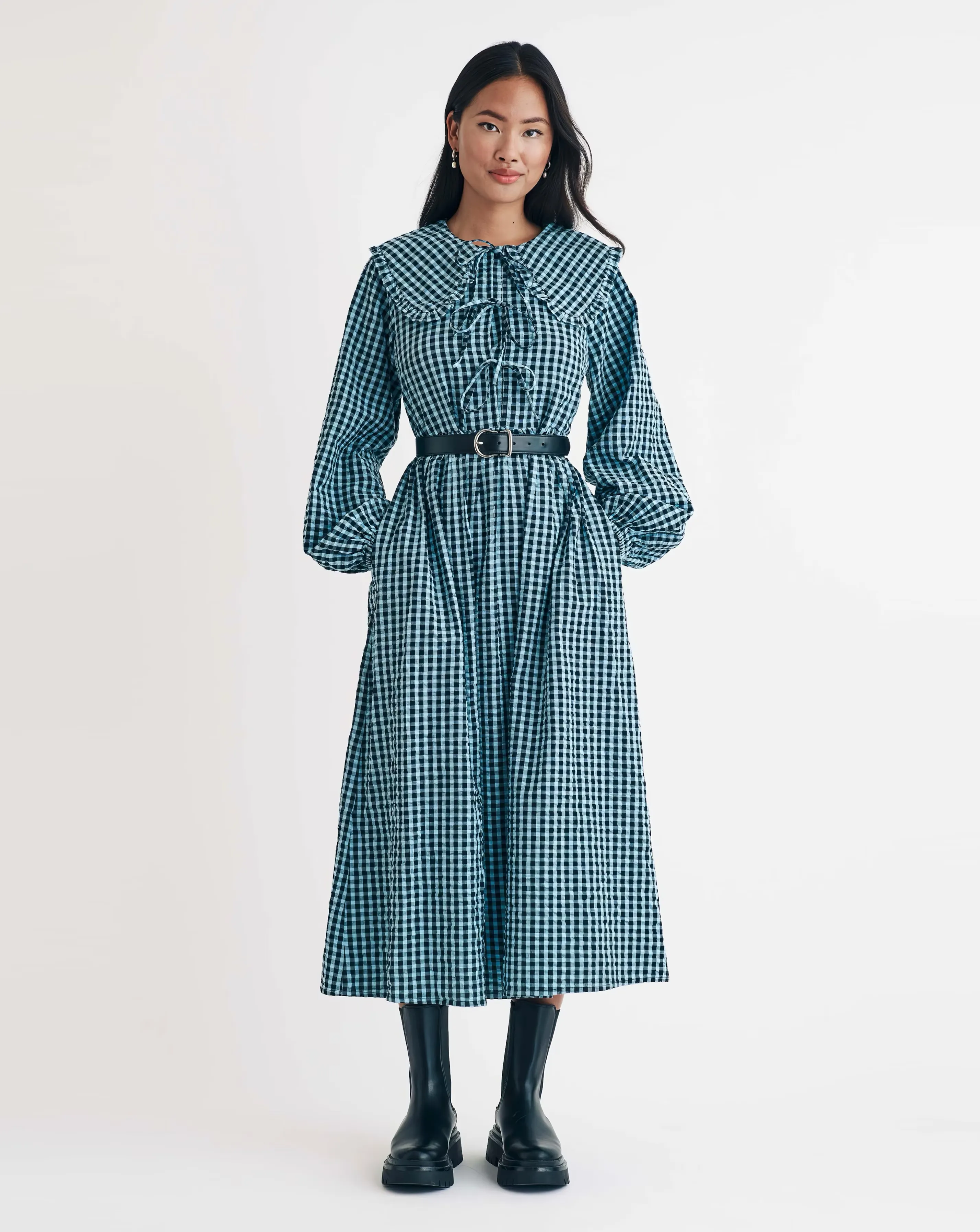 24114-nobody-x27-s-child-blaze-midi-check-dress-1.webp