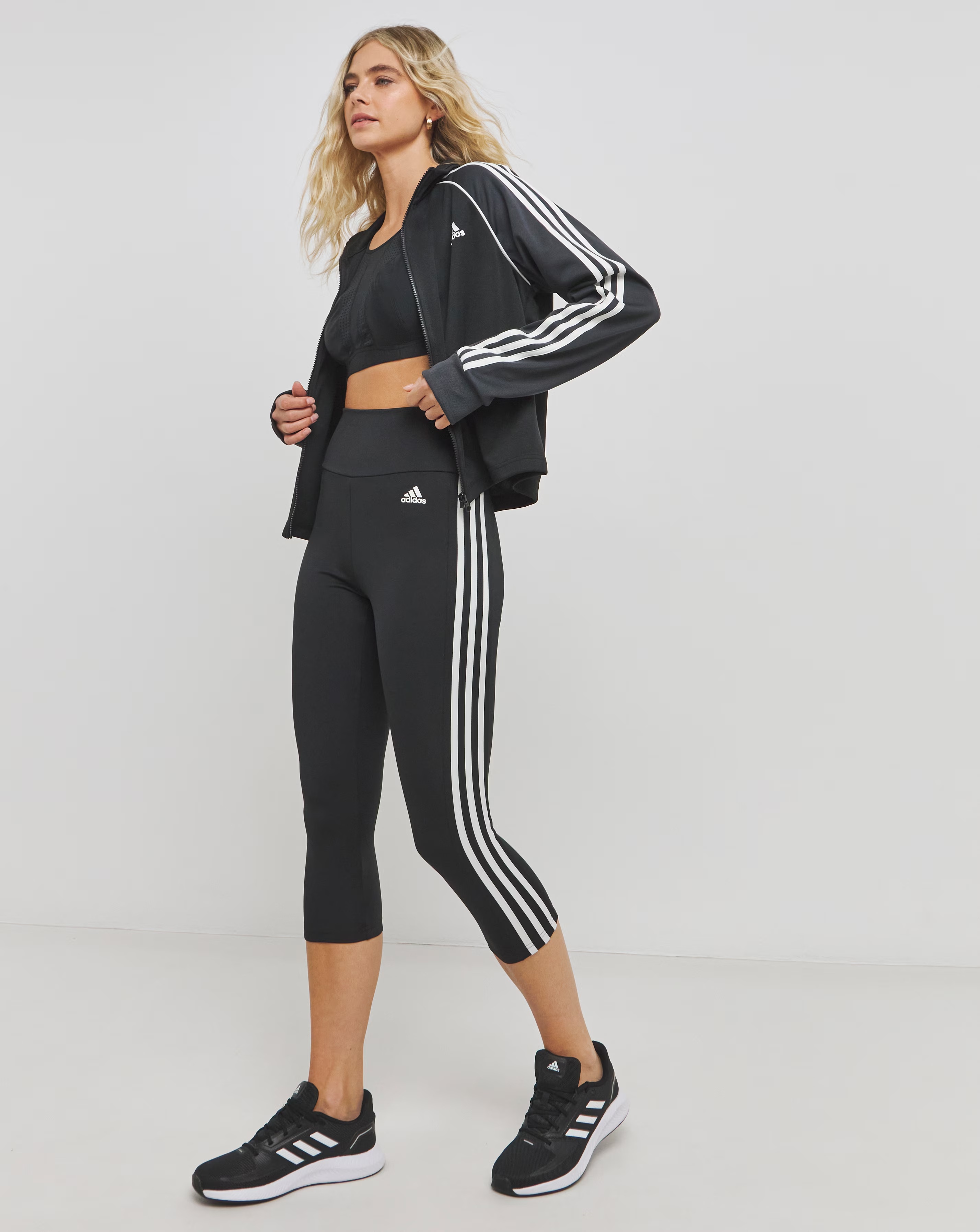 adidas Winners 3 Stripe 3/4 Legging 1 26536-adidas-winners-3-stripe-3-4-legging-1.jpg