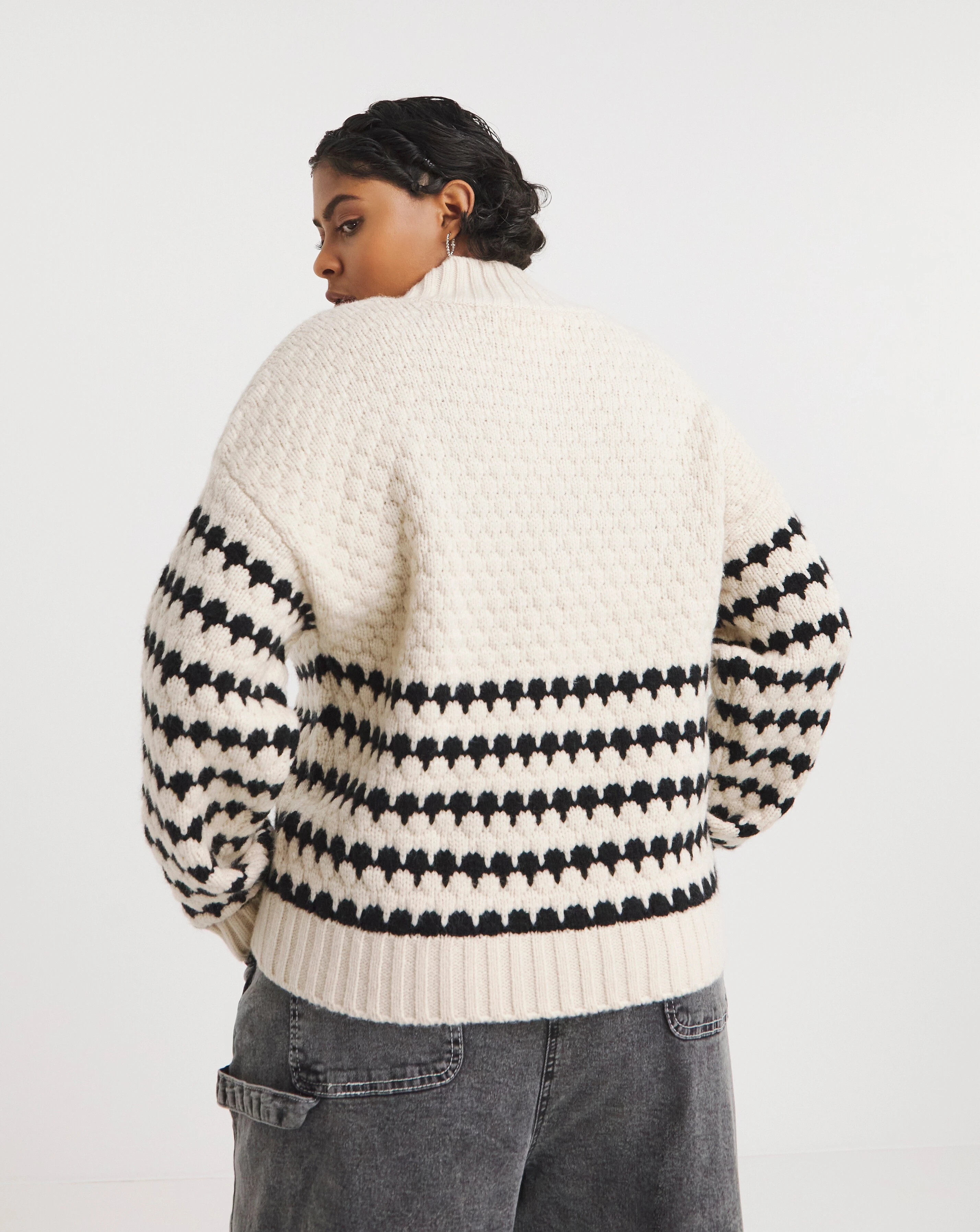 26868-native-youth-long-sleeve-collar-jumper-in-chunky-stripe-jacquard-knit-1.webp