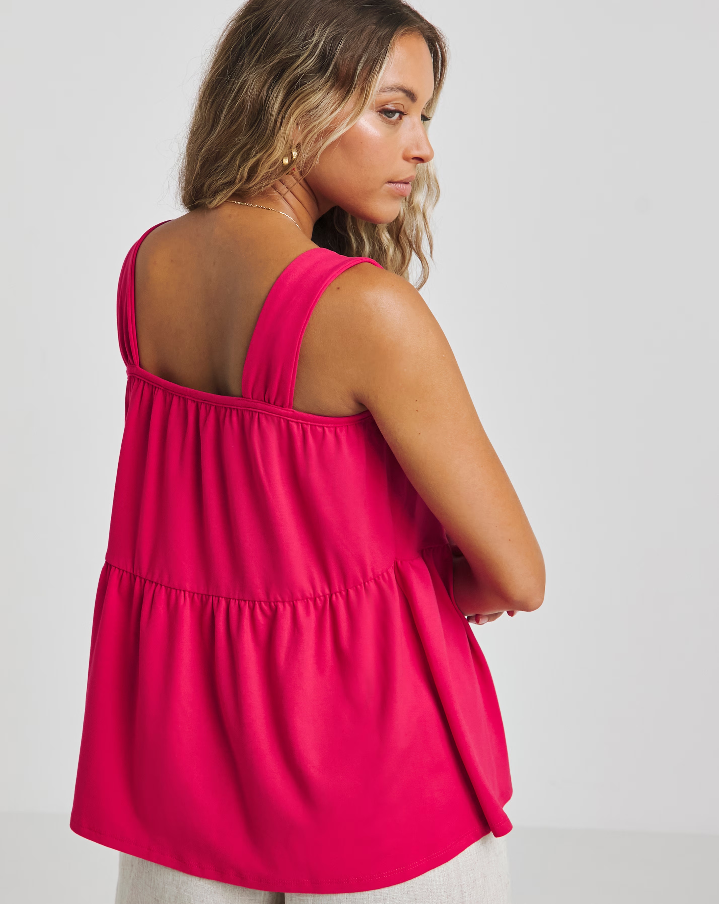 27270-hot-pink-supersoft-tiered-vest-1.webp