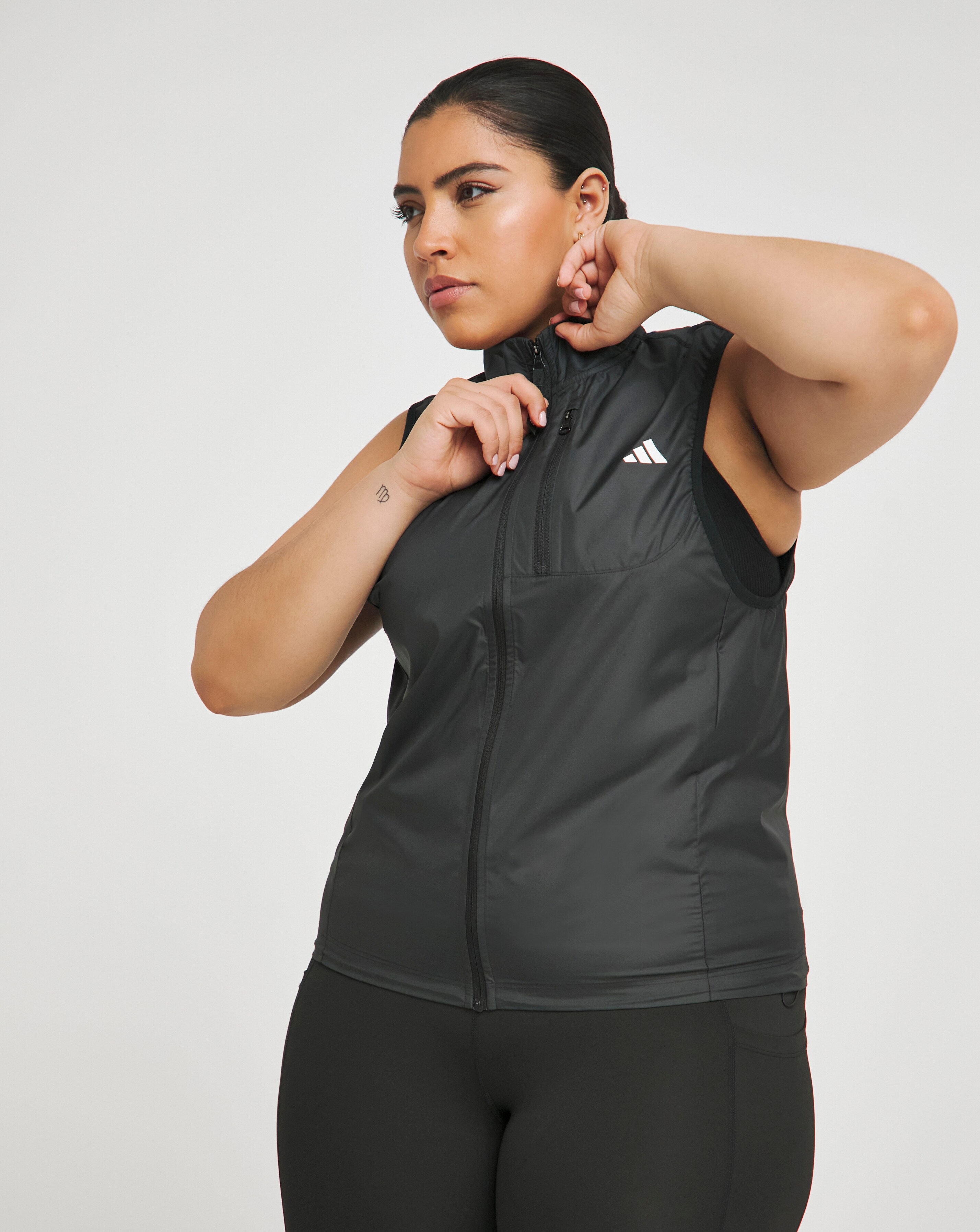 28866-adidas-vest-1.webp