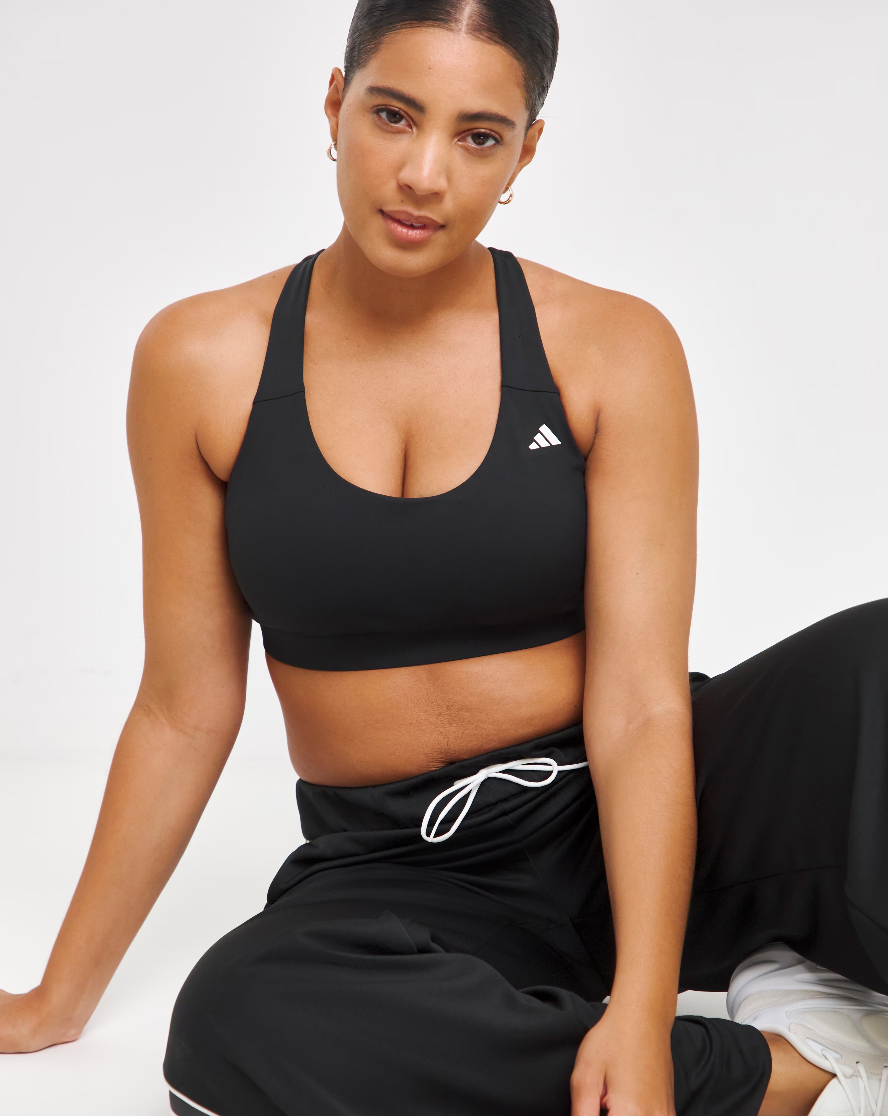 adidas Ultimate Run Sports Bra 1 29180-adidas-ultimate-run-sports-bra-1.jpg