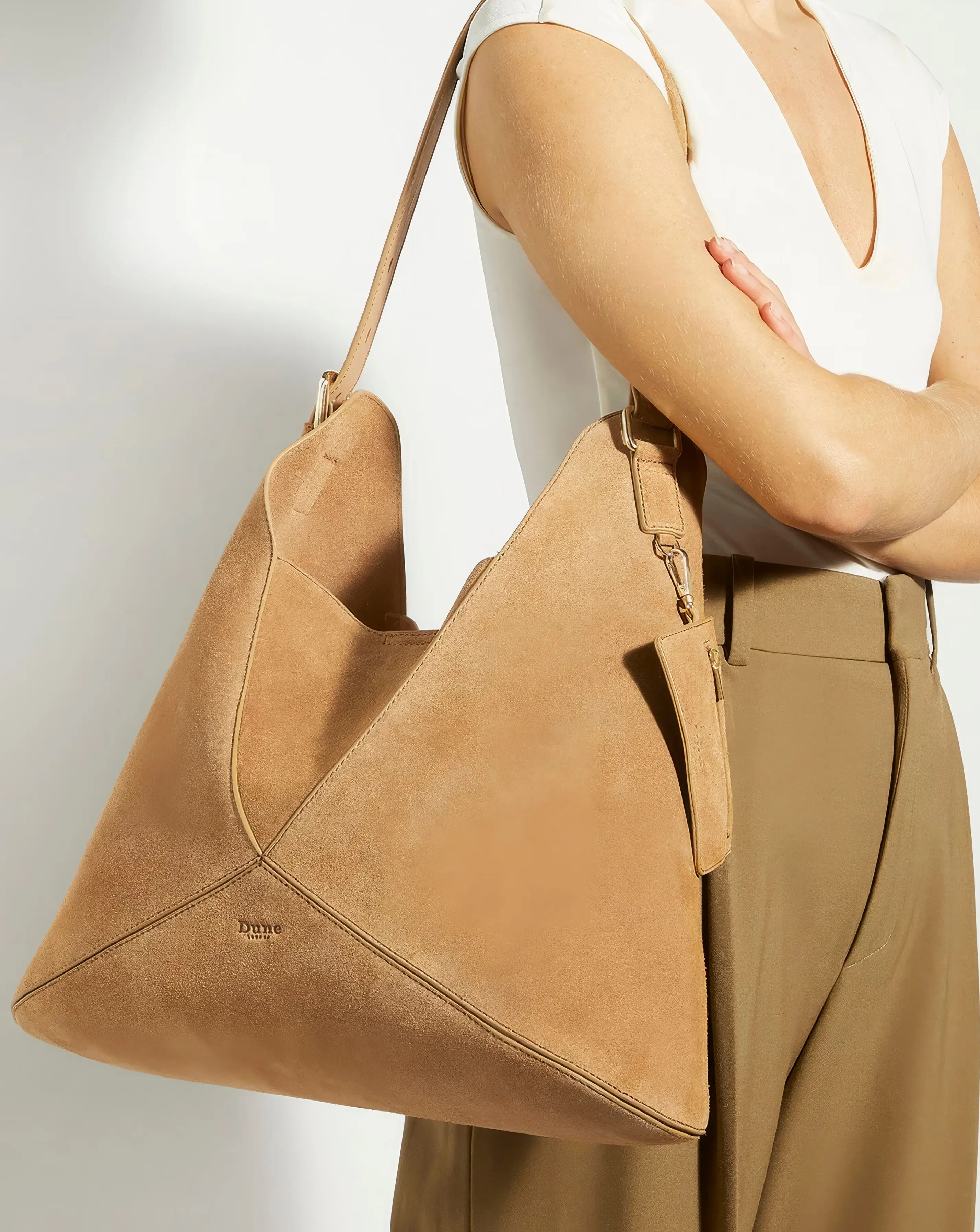 29671-dune-dearest-real-suede-tote-bag-1.webp