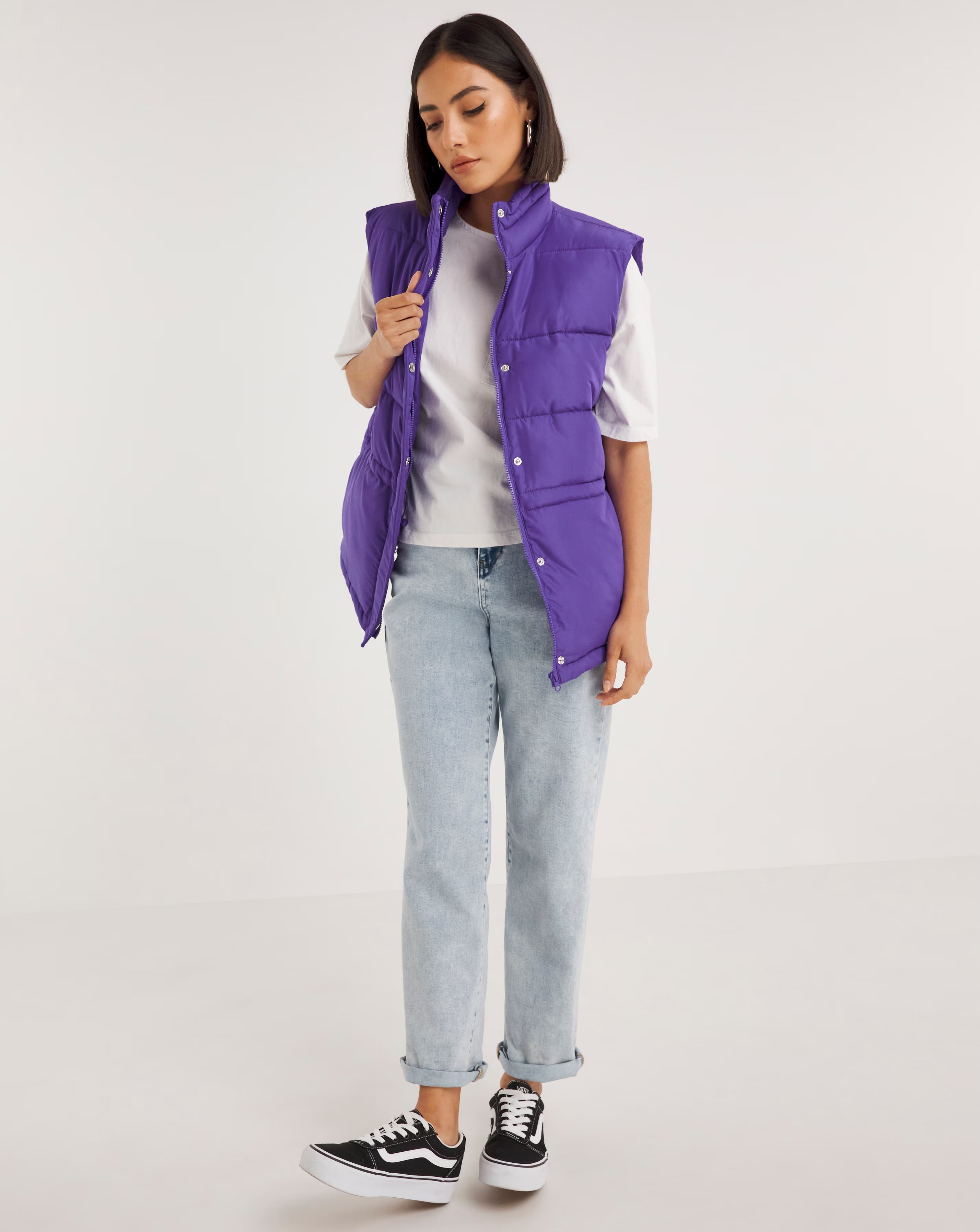 30123-purple-short-padded-gilet-1.webp