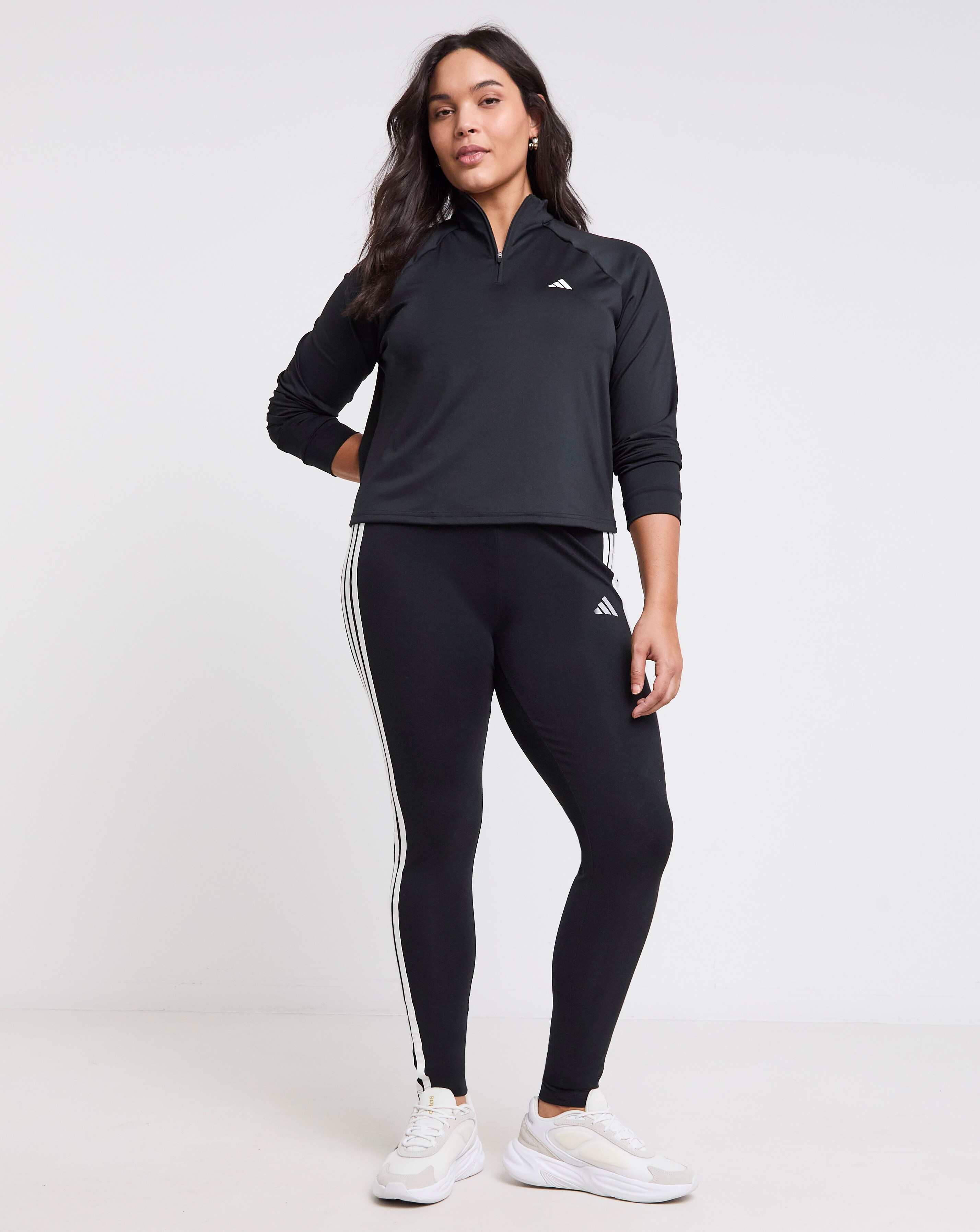 3114-adidas-training-essentials-1-4-zip-1.webp