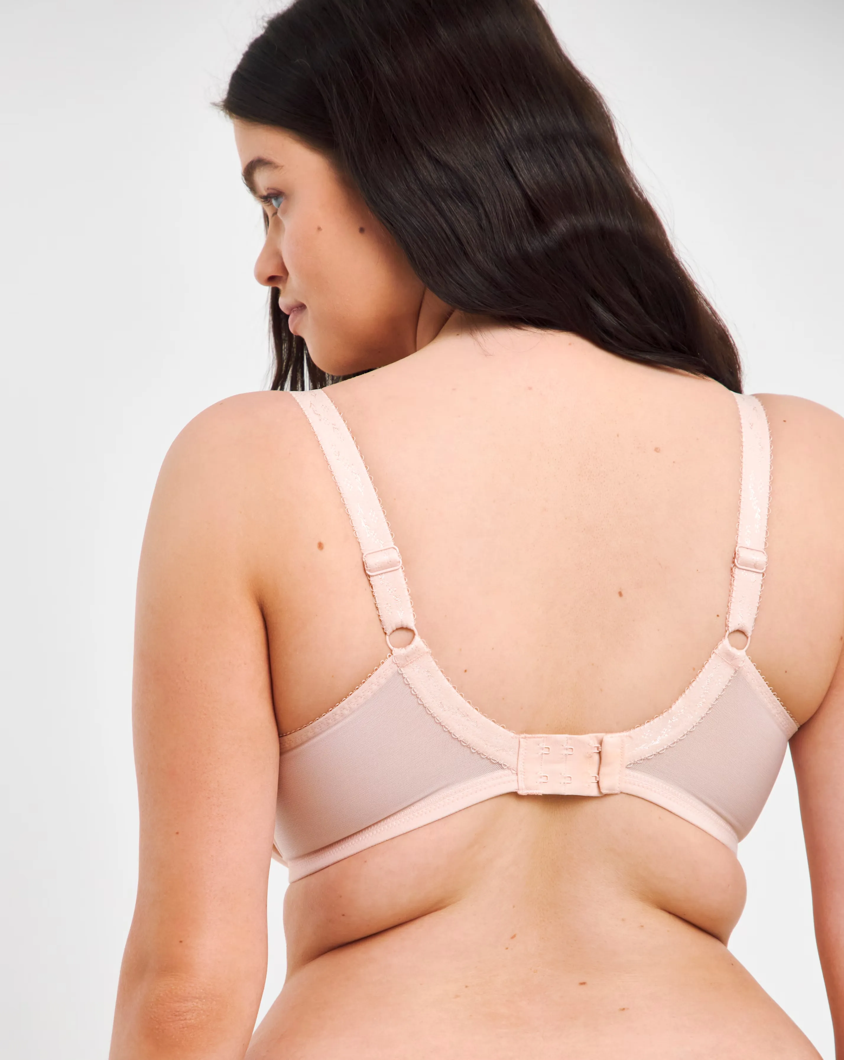 31744-elomi-namrah-plunge-wired-bra-pale-blush-1.webp