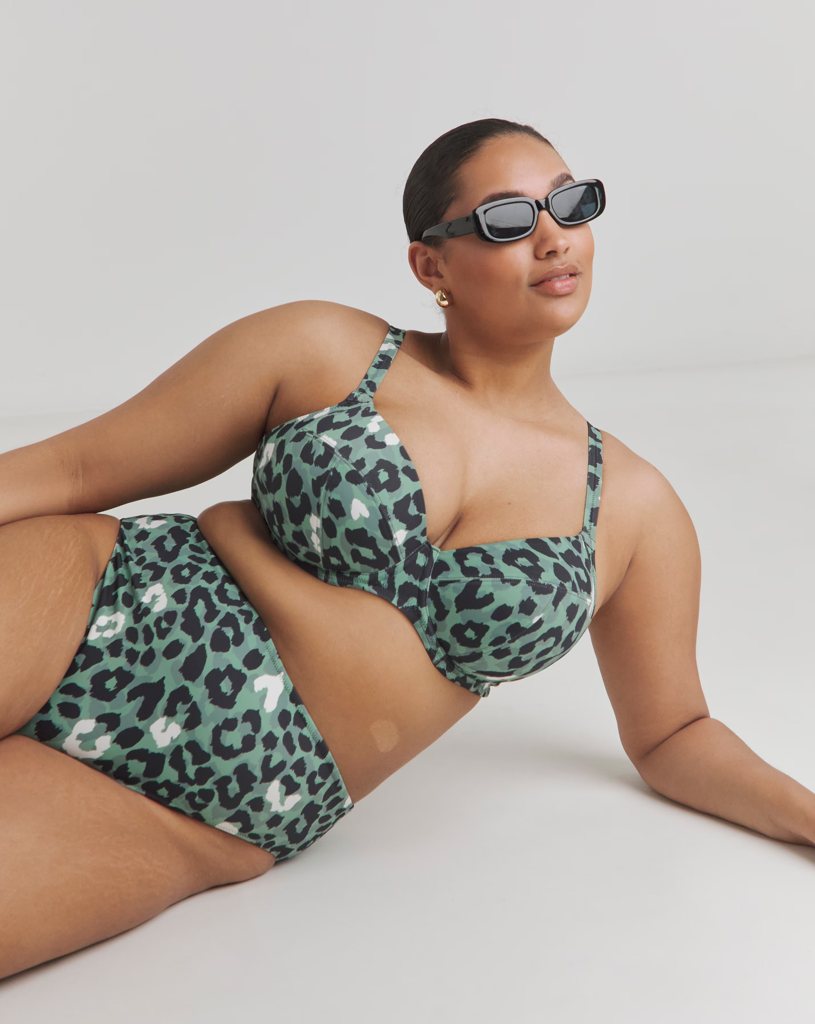 Elomi Jungle Bay Mid Rise Bikini Brief Olive 1 32055-elomi-jungle-bay-mid-rise-bikini-brief-olive-1.jpg