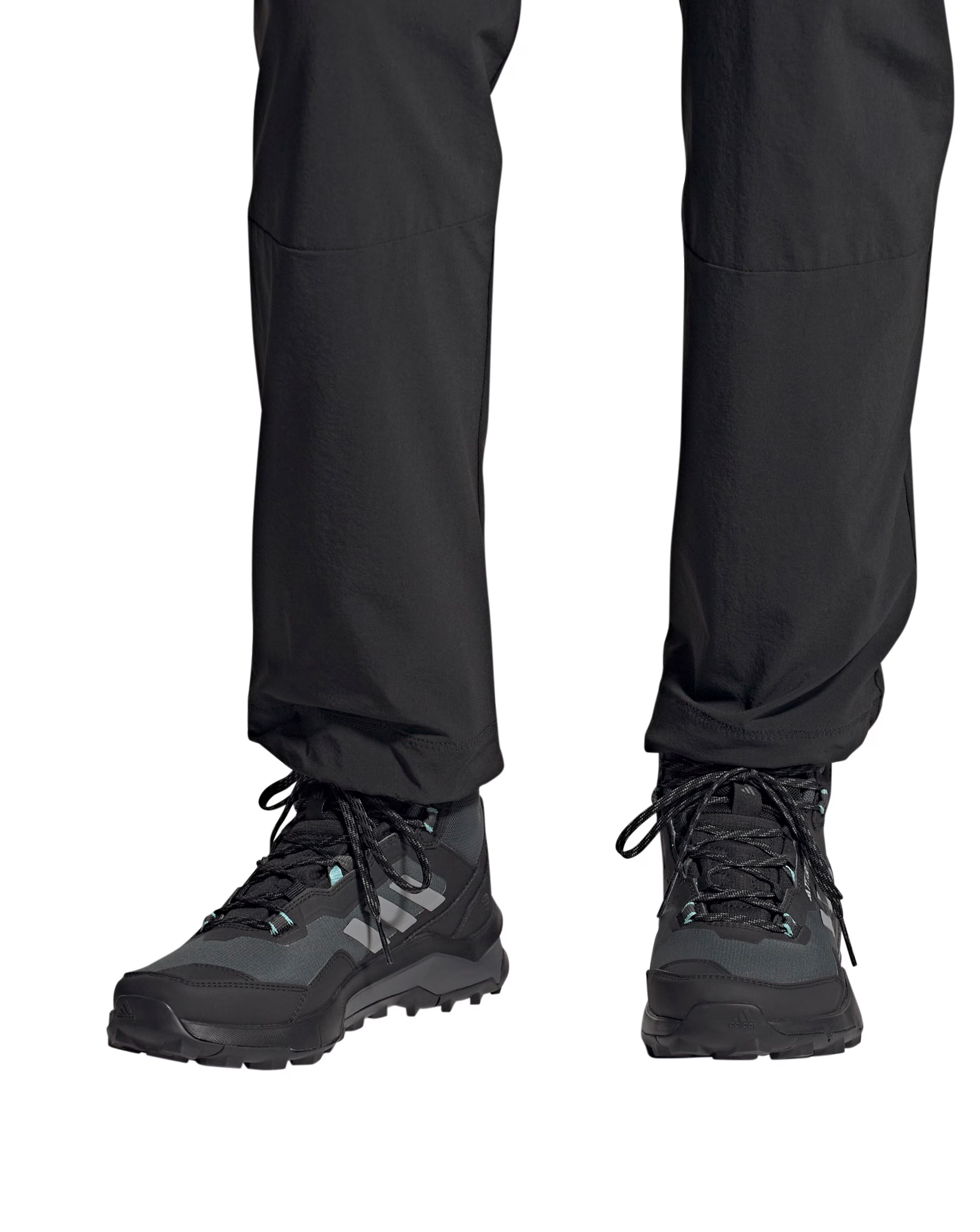 3325-adidas-terrex-ax4-mid-gtx-1.jpg