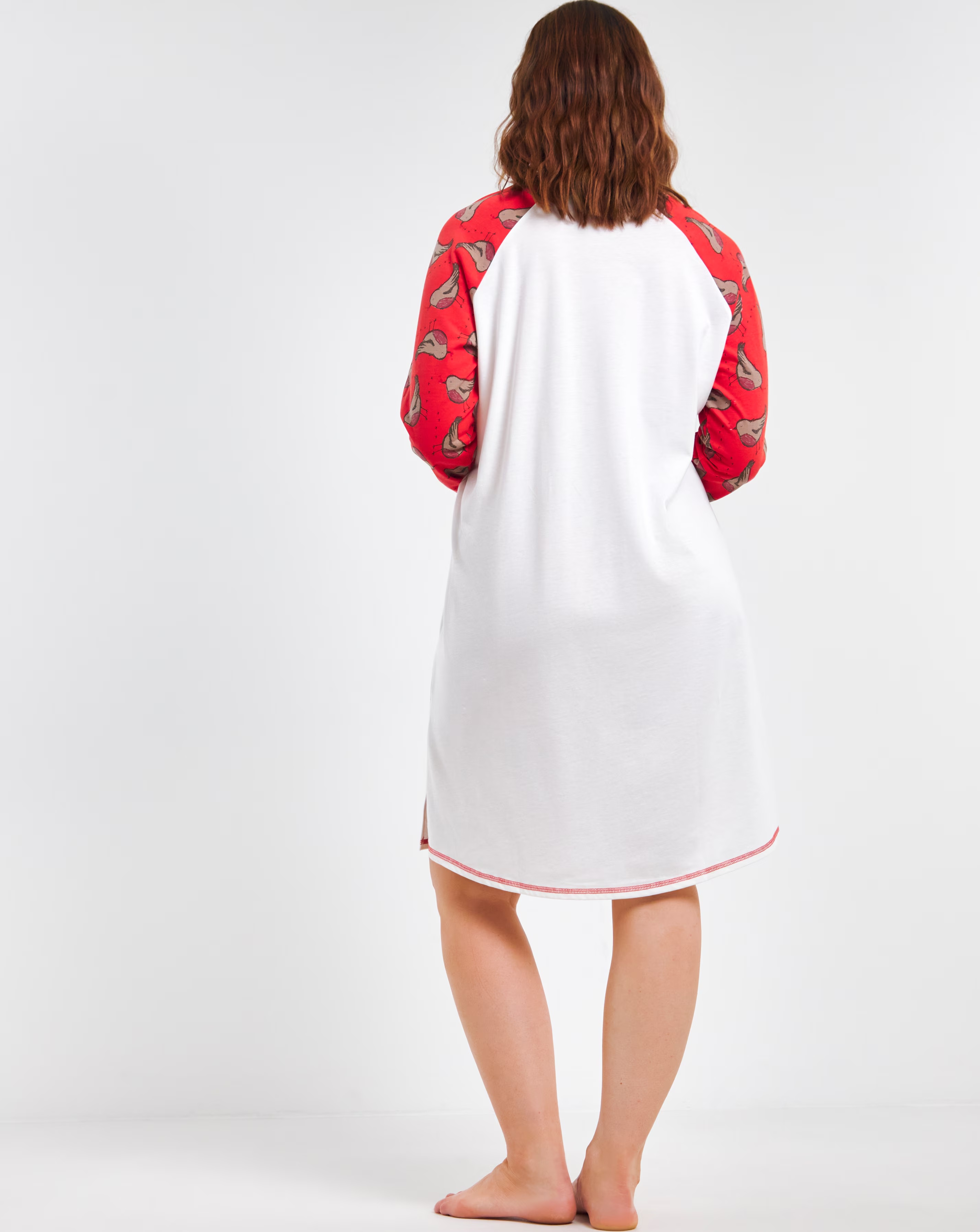 33403-joe-browns-festive-robin-nightie-1.webp