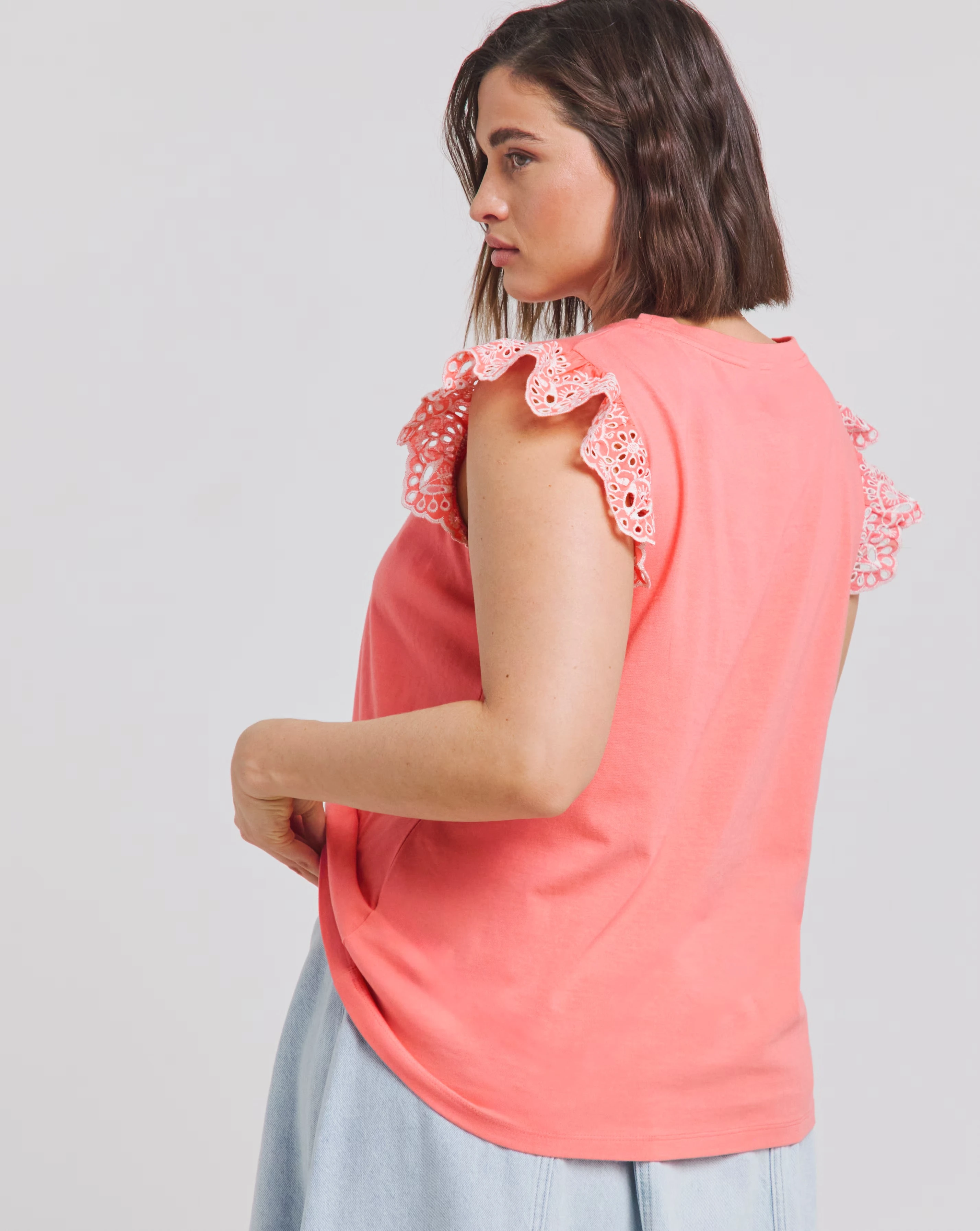 33823-coral-broderie-sleeve-vest-1.webp