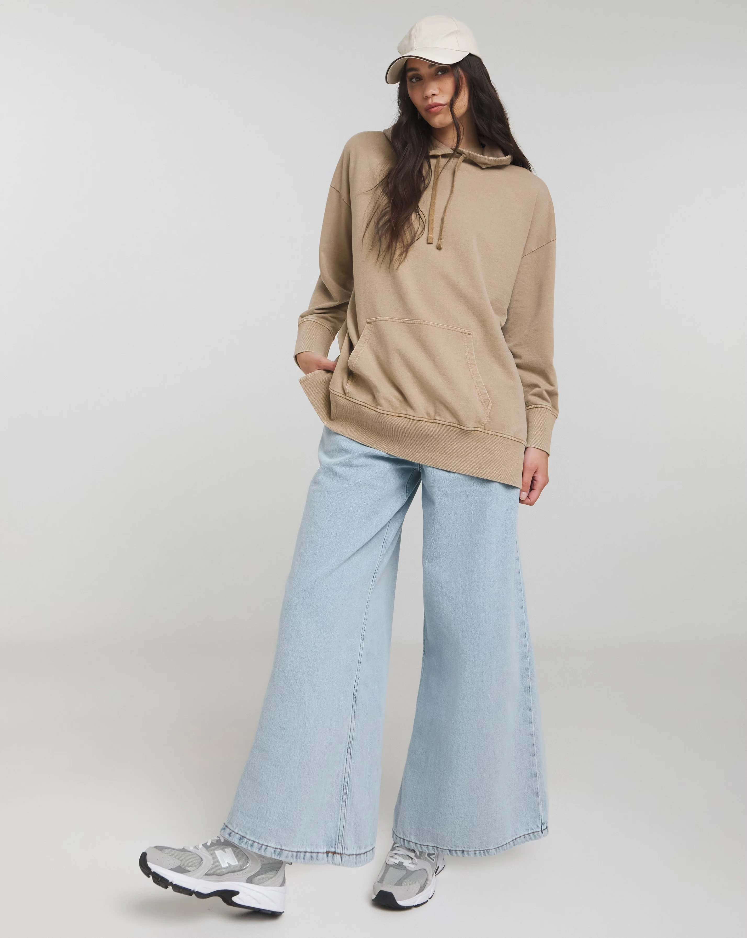 34019-mocha-extreme-longline-hoodie-1.webp