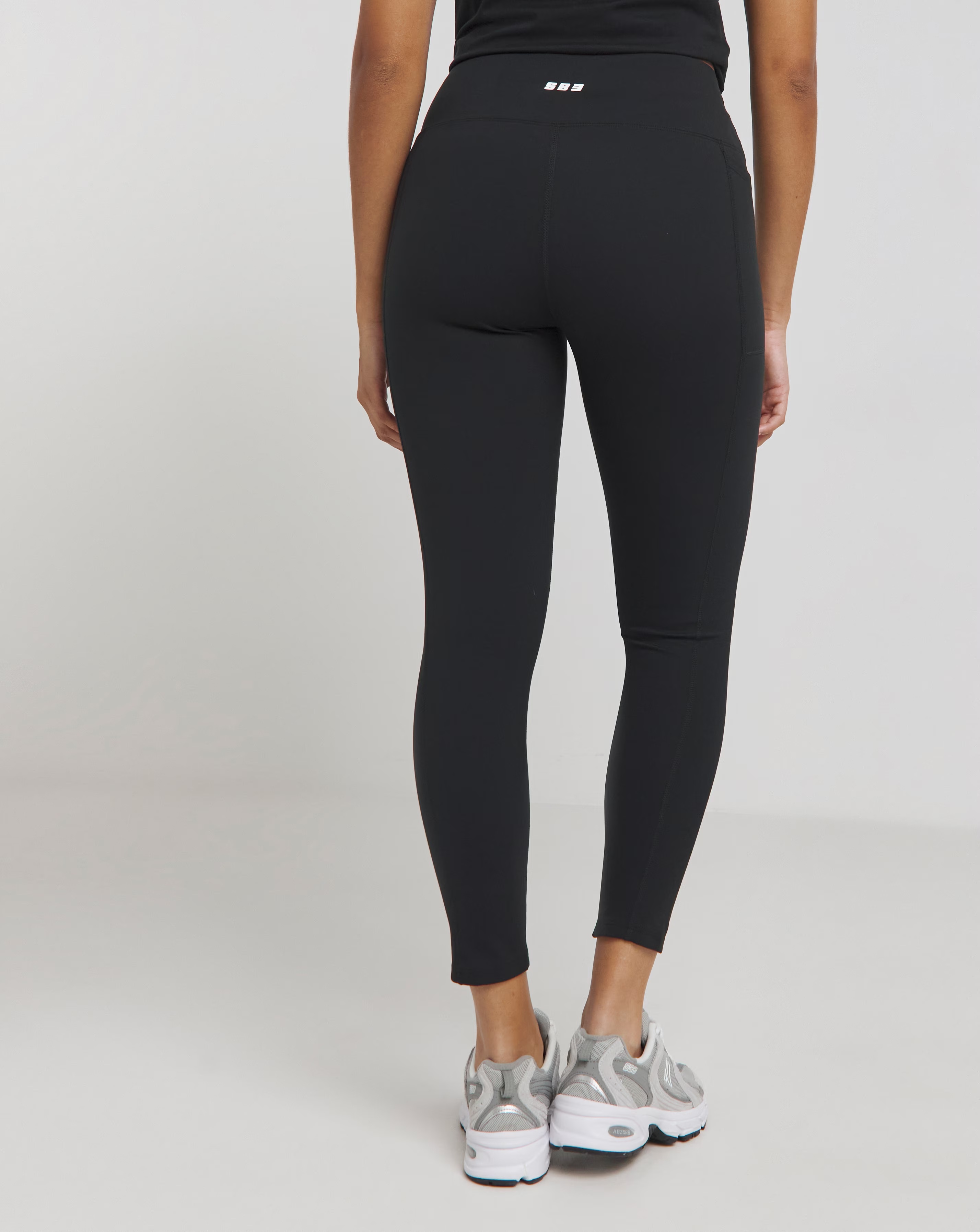 34271-sb3-active-black-full-length-leggings-1.jpg