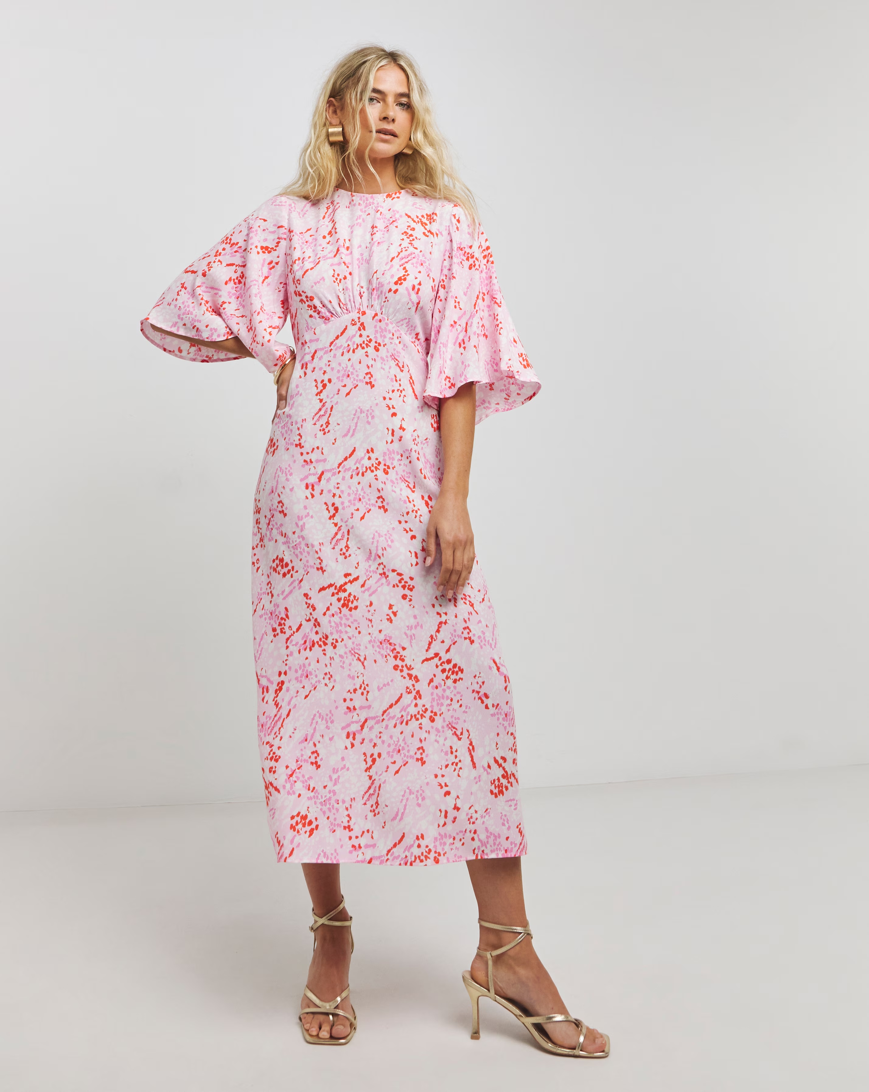 34694-nobody-x27-s-child-eva-midi-dress-1.jpg