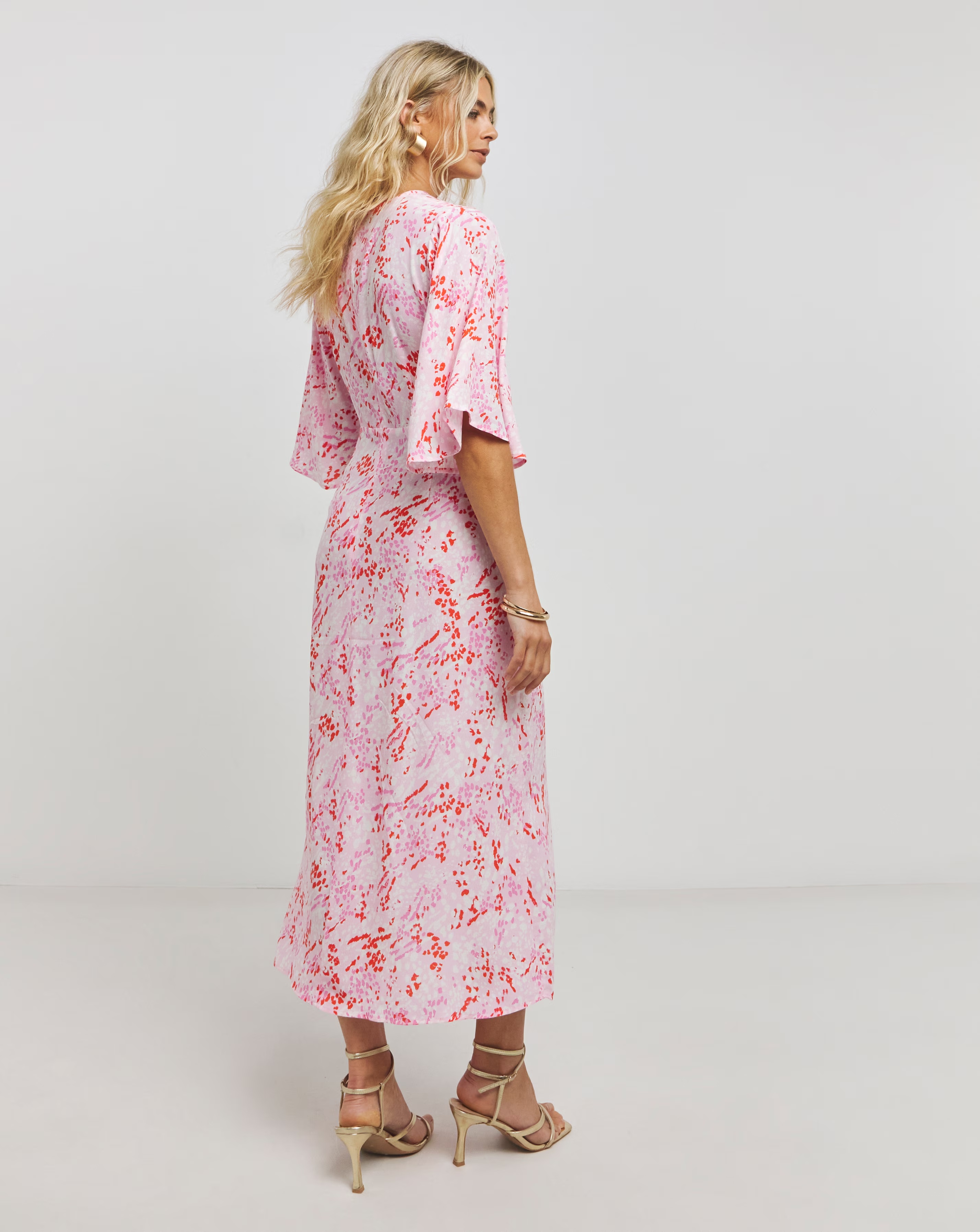 34694-nobody-x27-s-child-eva-midi-dress-1.jpg