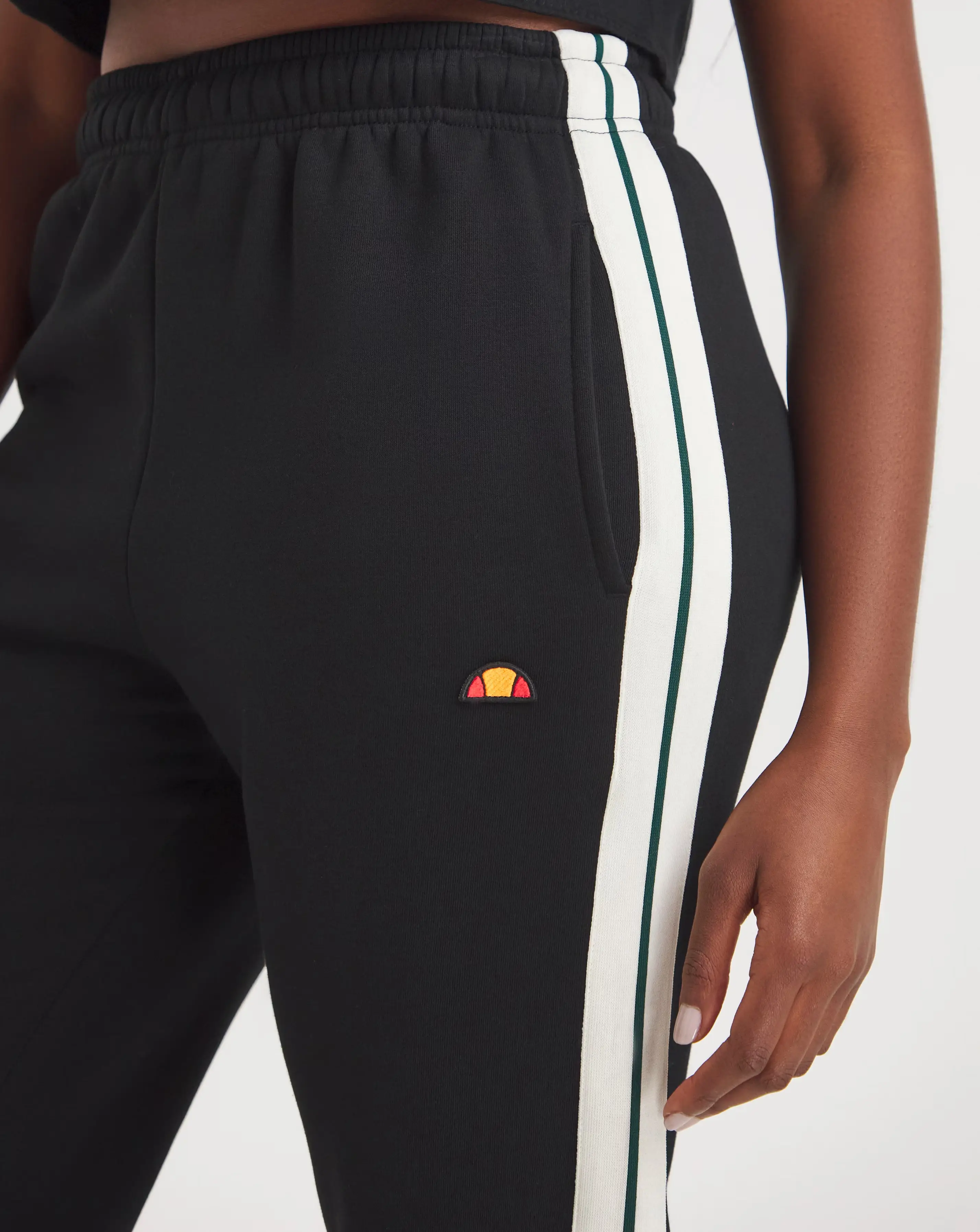 34955-ellesse-radice-jog-pant-1.jpg