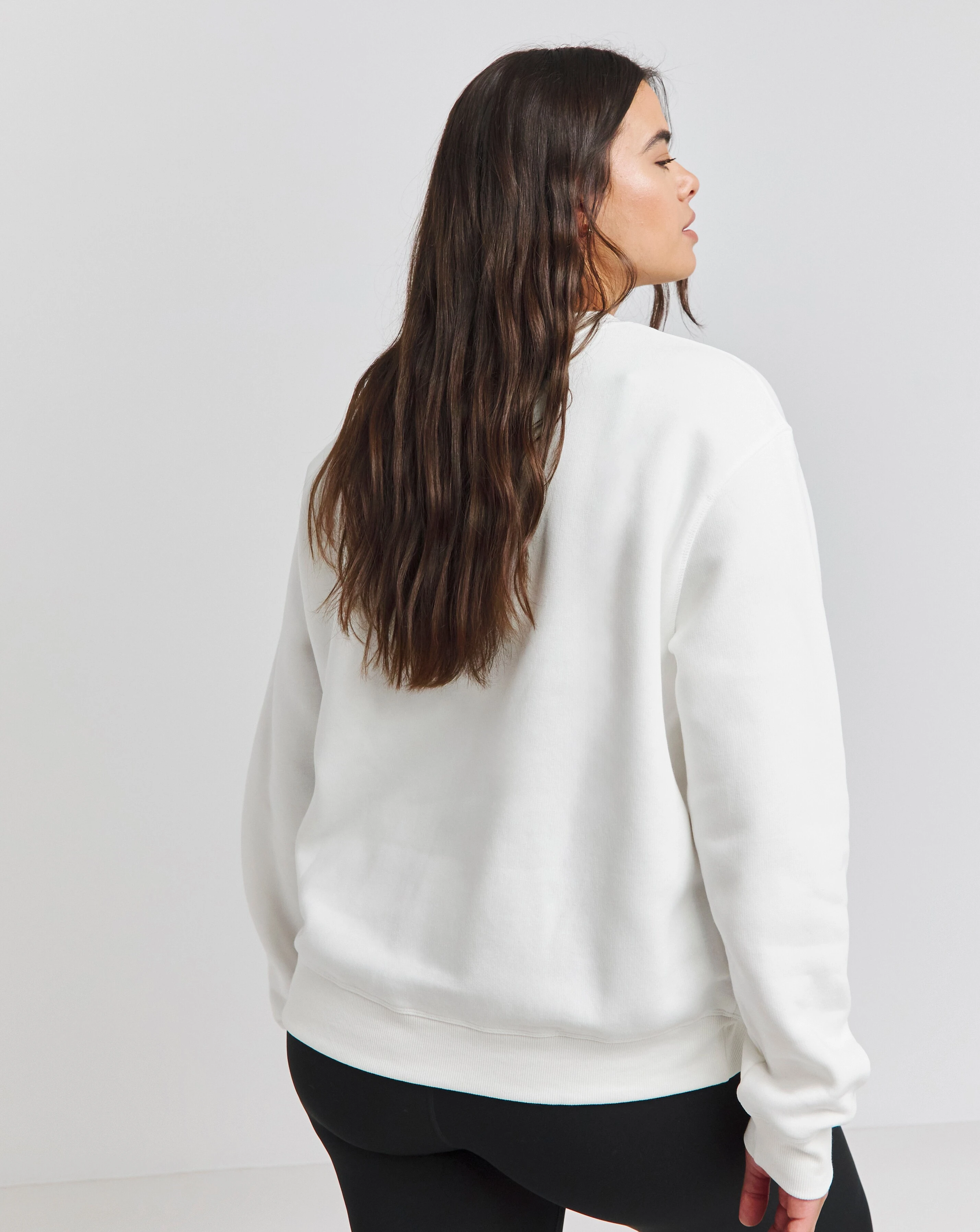 3503-new-balance-fleece-crew-neck-sweatshirt-1.webp