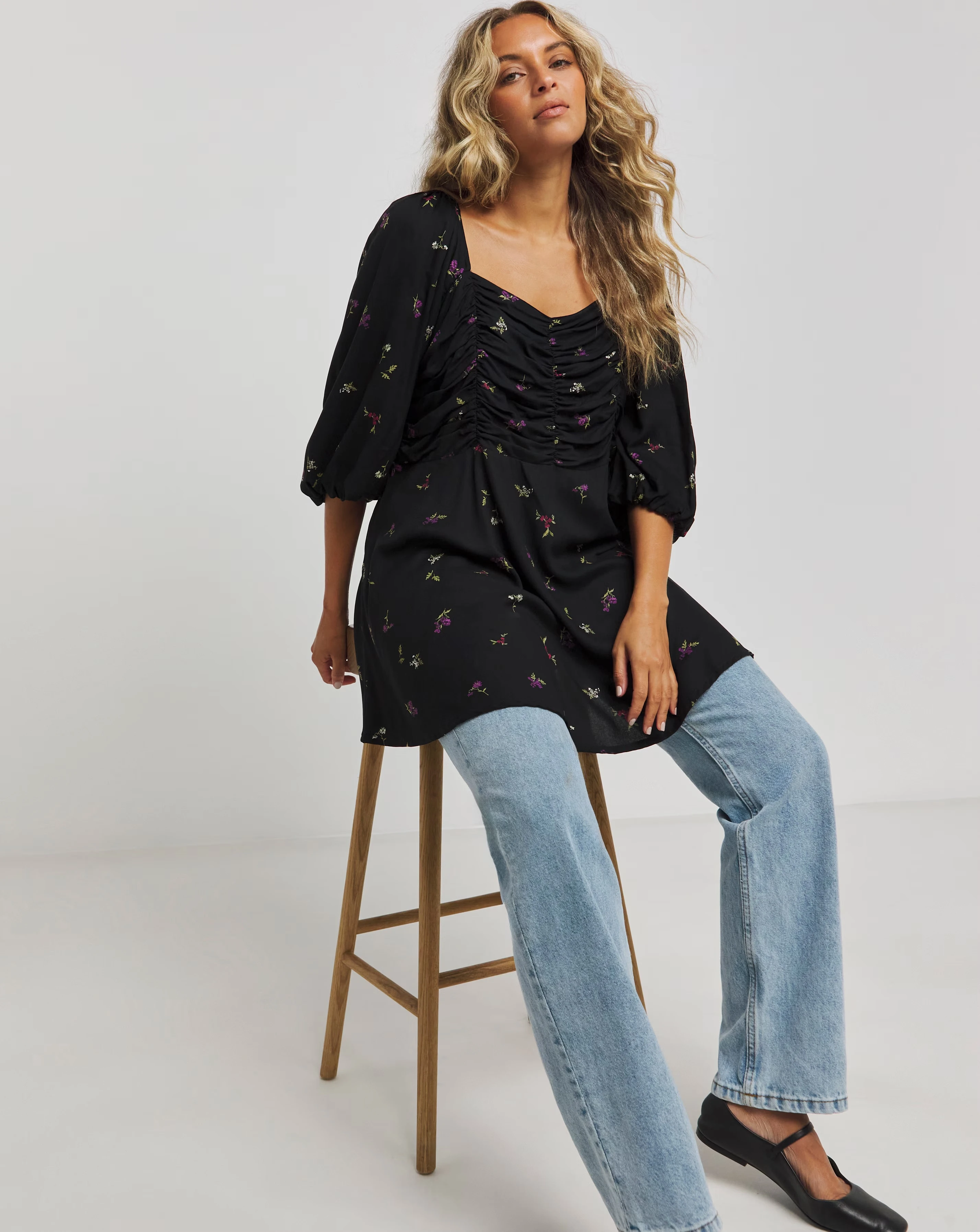 35374-black-ditsy-square-neck-blouse-1.webp