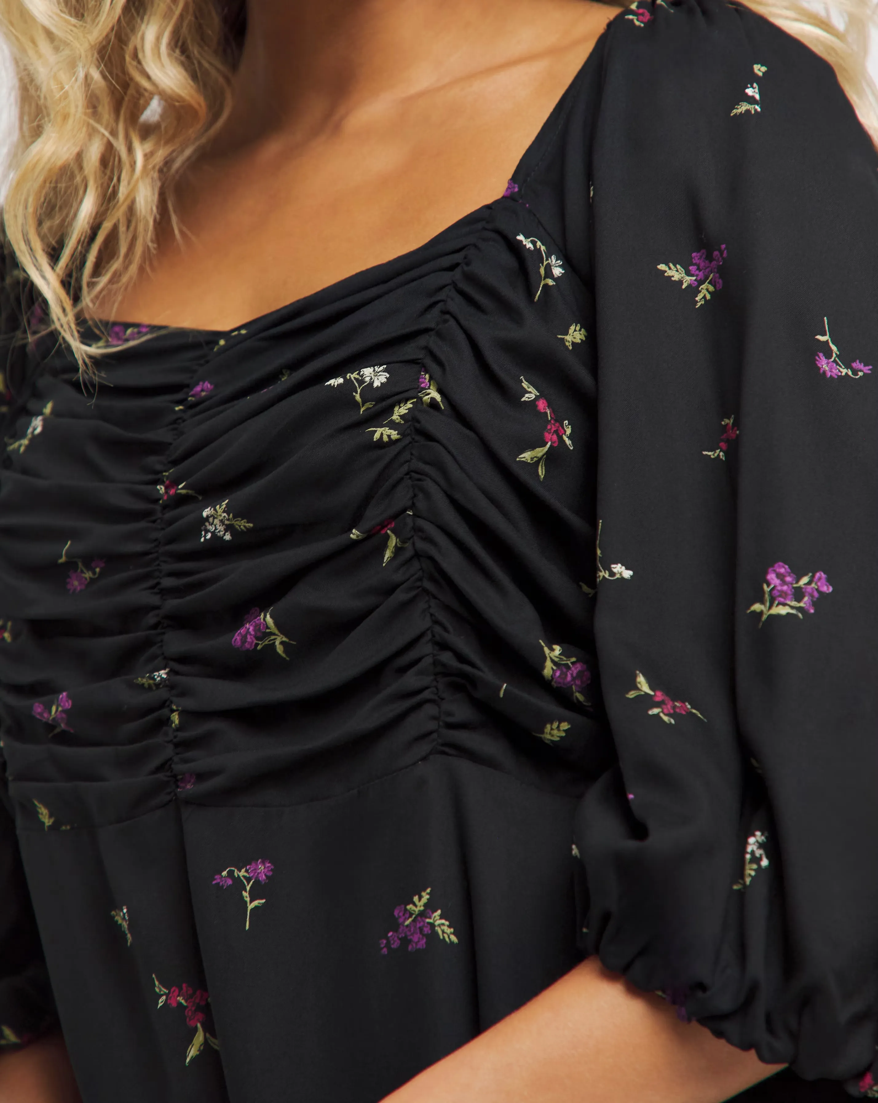35374-black-ditsy-square-neck-blouse-1.webp