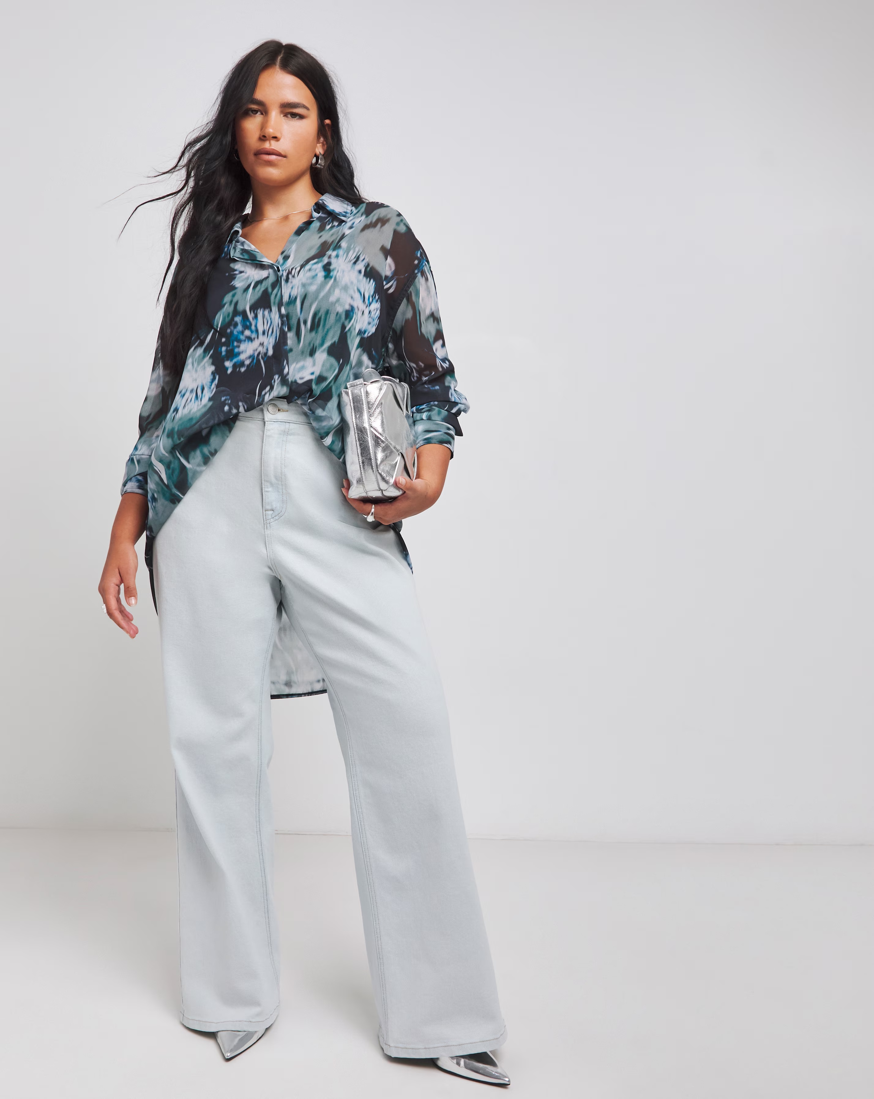 35802-floral-relaxed-sheer-shirt-1.webp