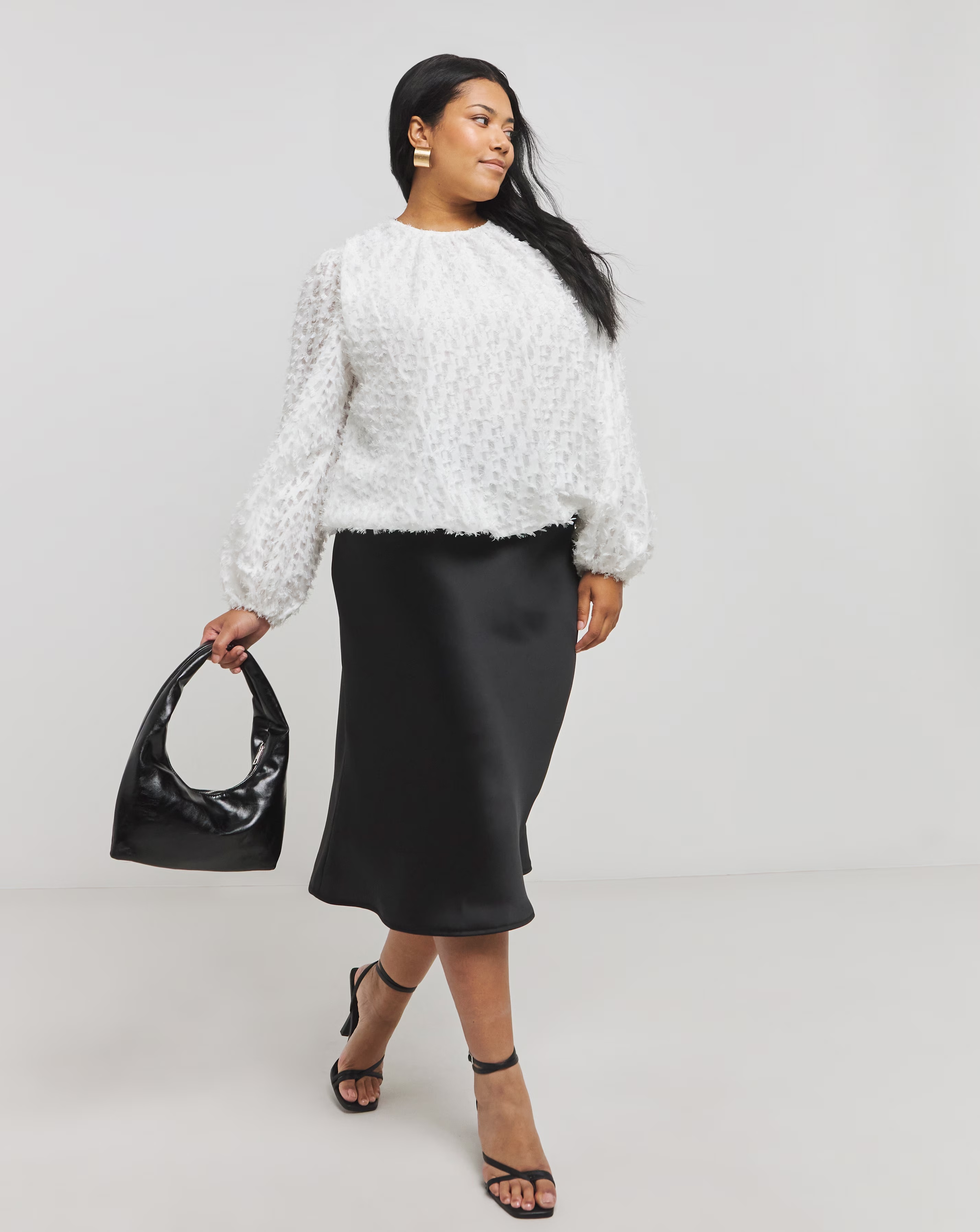35919-ivory-textured-fluffy-blouse-1.webp