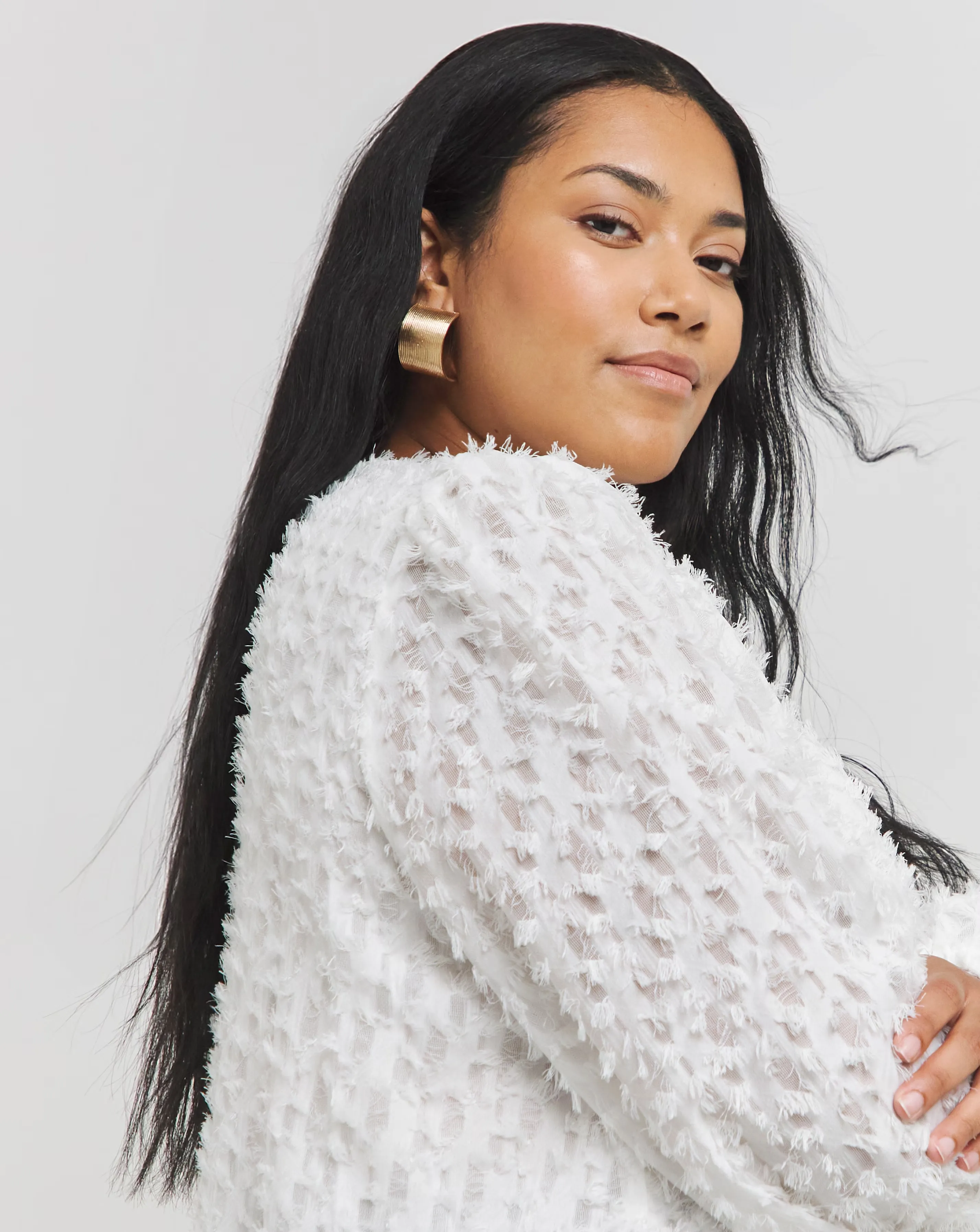 35919-ivory-textured-fluffy-blouse-1.webp