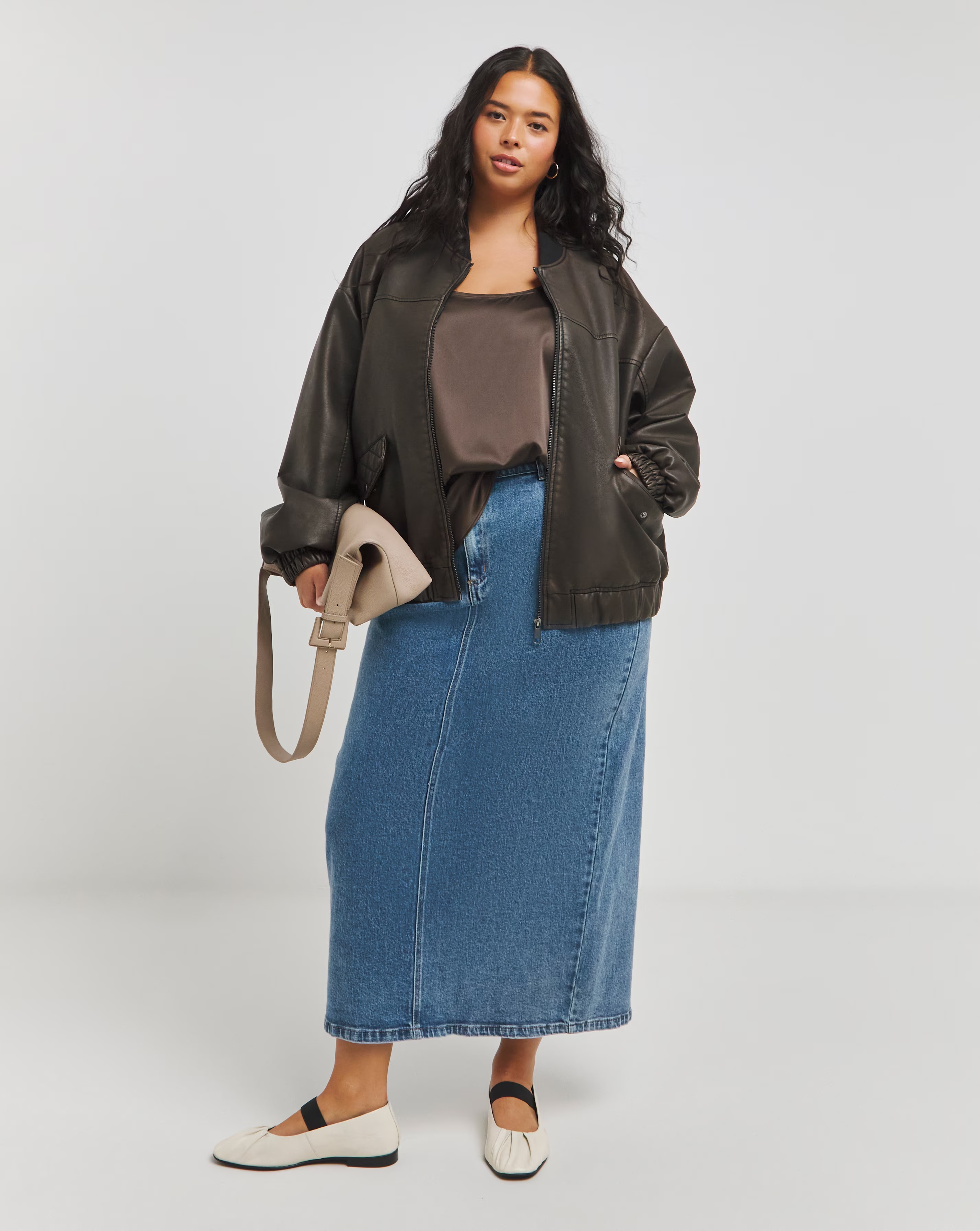 36100-satin-scoop-neck-vest-1.webp