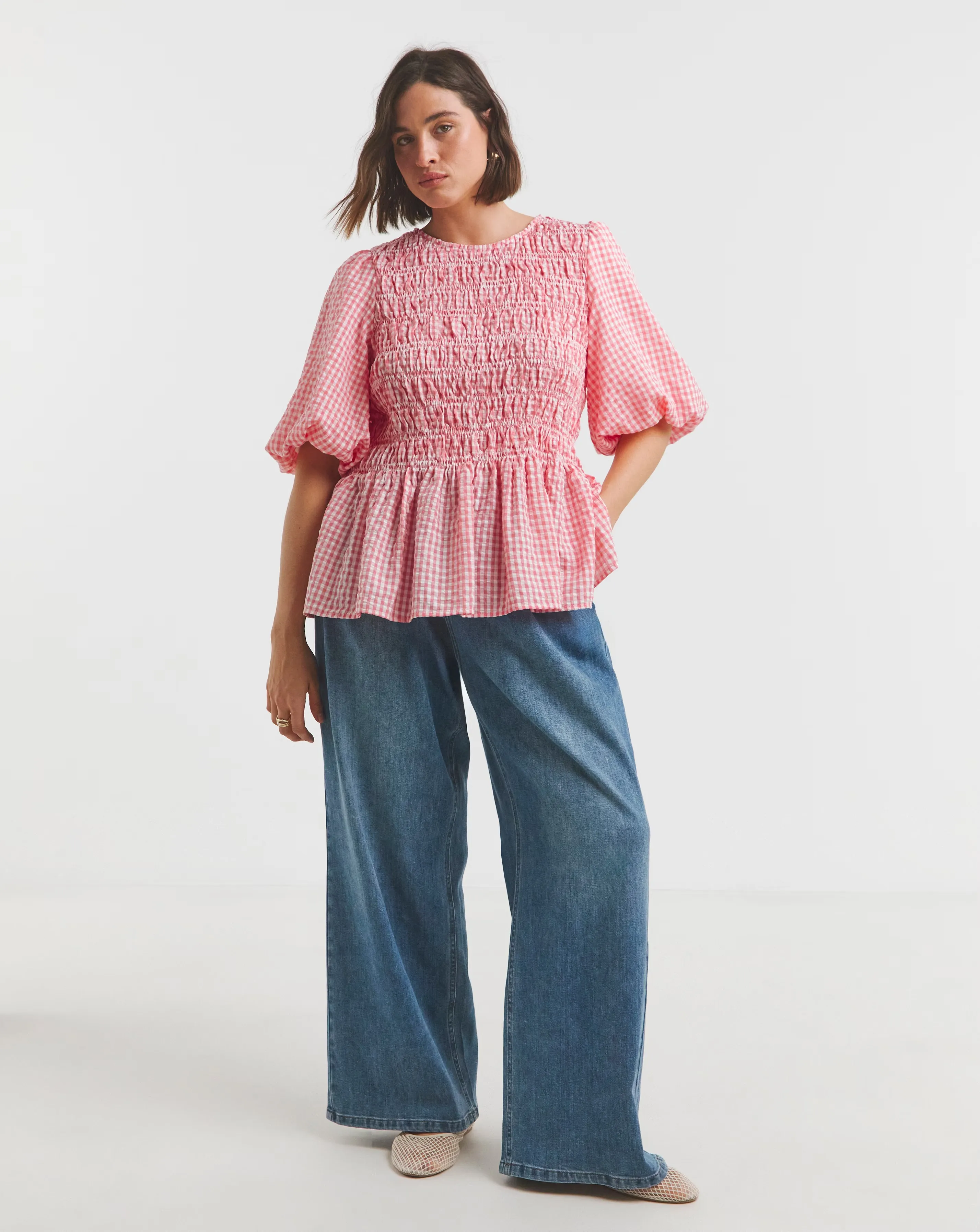 37060-simply-be-pink-gingham-seersucker-shirred-blouse-1.webp