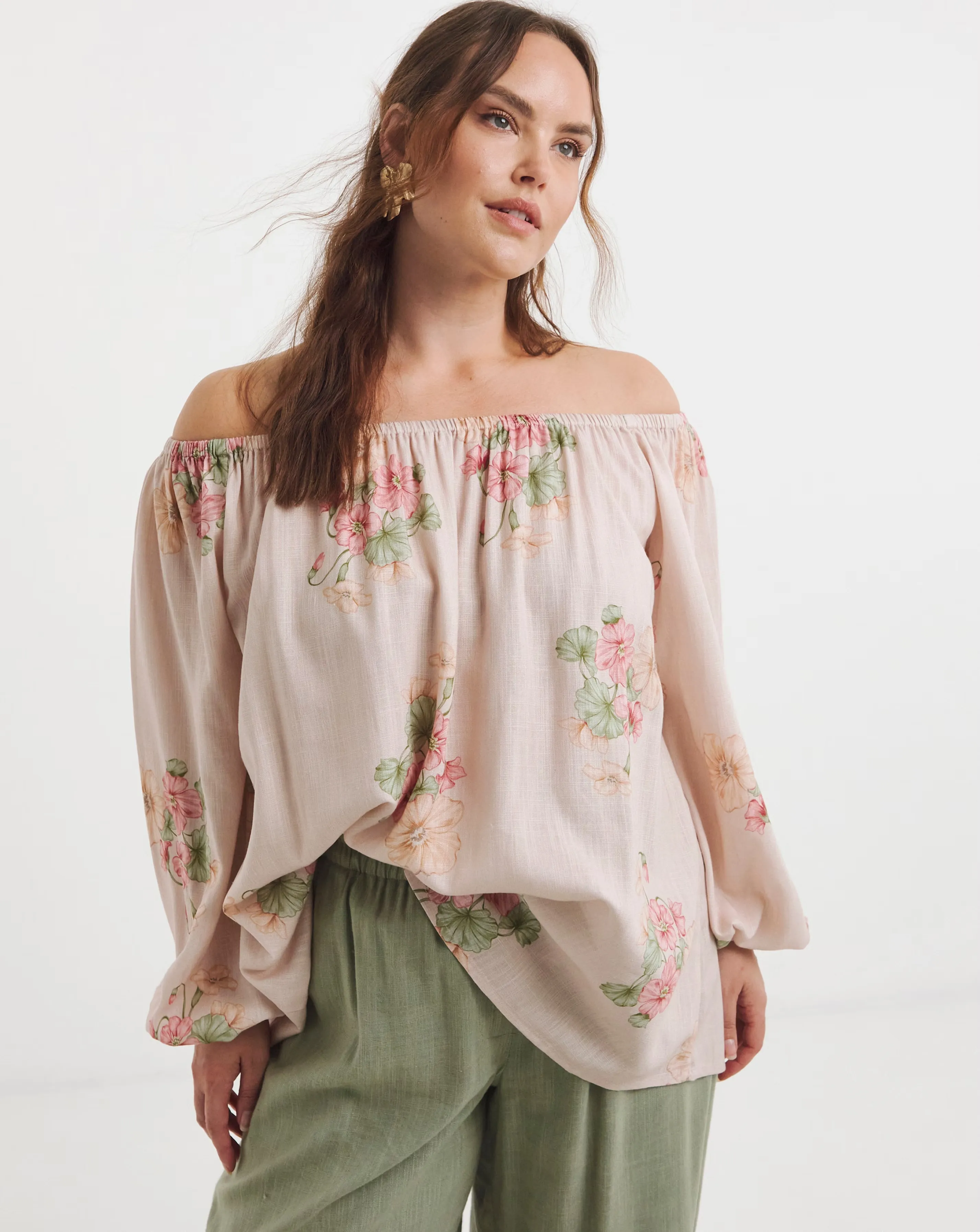 37265-simply-be-floral-bardot-linen-blend-top-1.webp