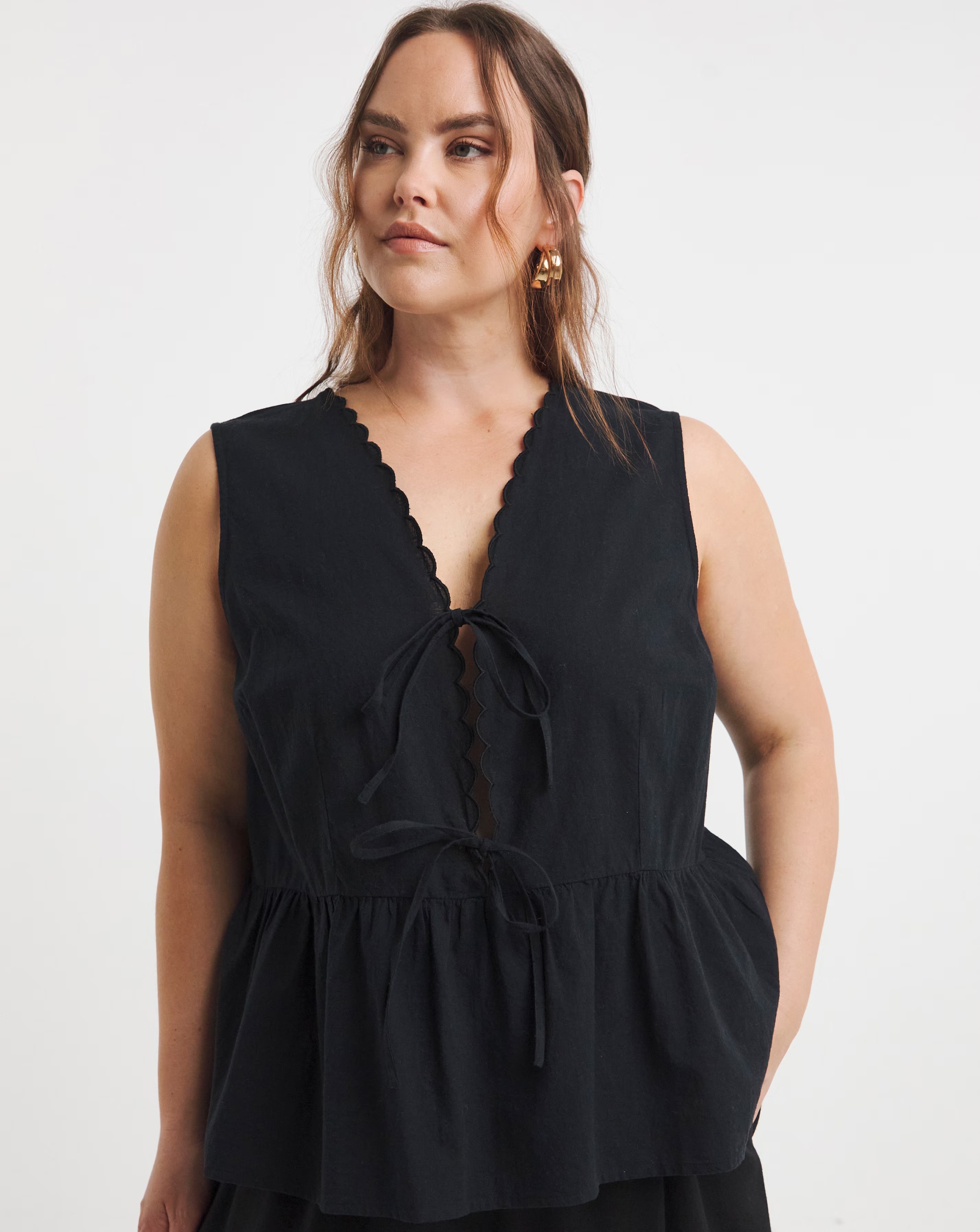 Black Tie Front Cami With Scallop Edge 1 37509-black-tie-front-cami-with-scallop-edge-1.jpg