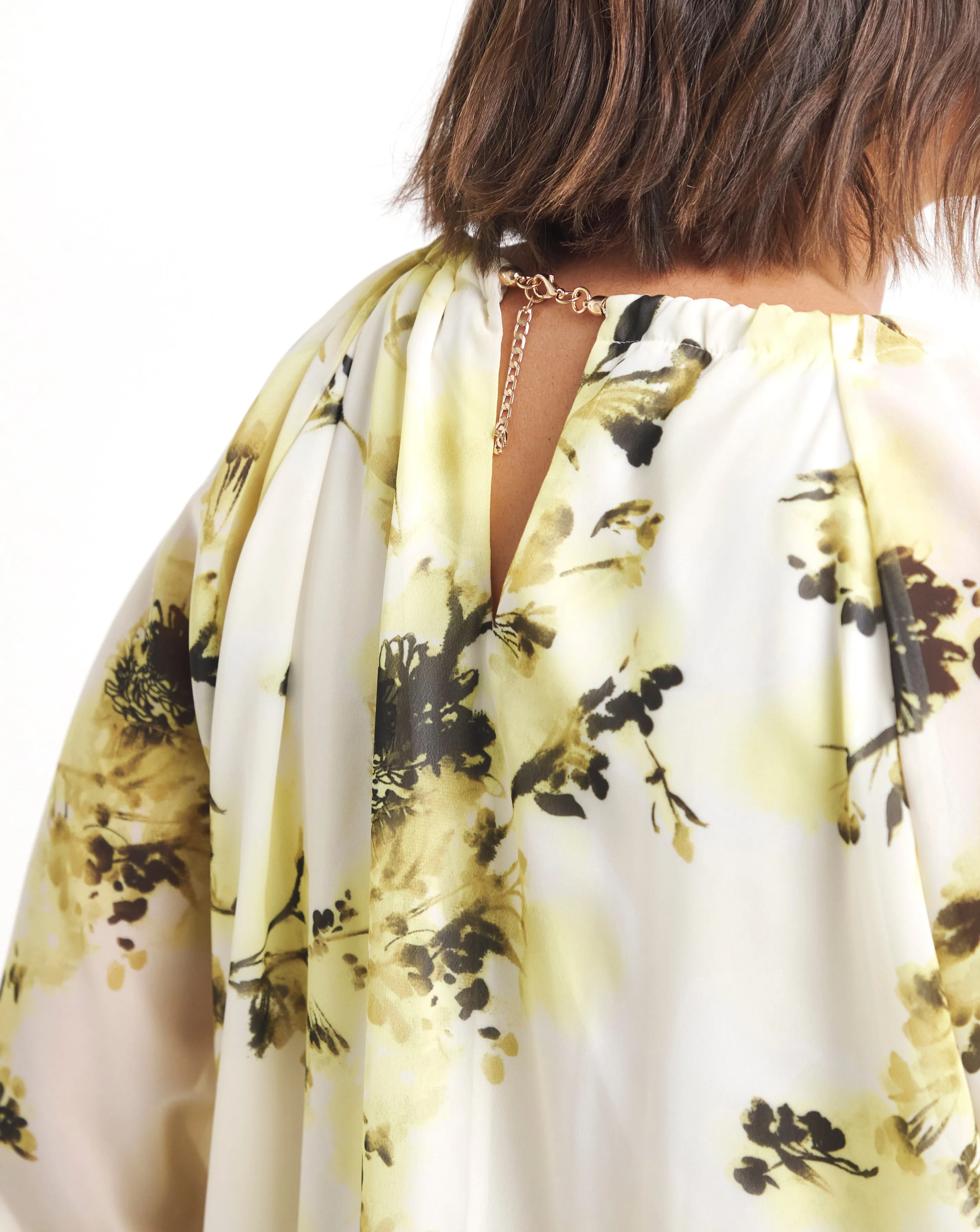 37915-joanna-hope-blouse-with-neck-detail-1.webp