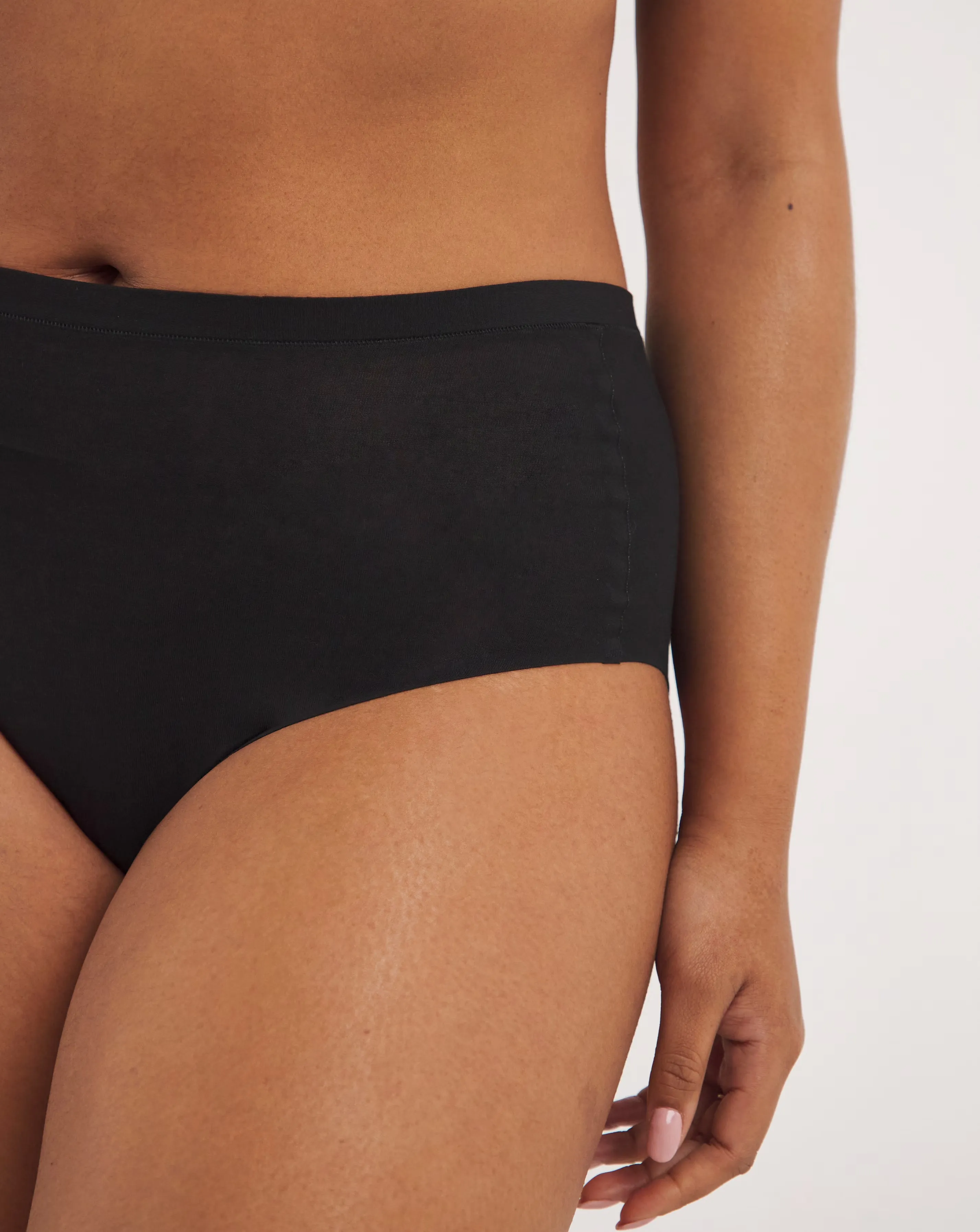 3799-triumph-2-pack-smart-natural-maxi-knicker-1.jpg