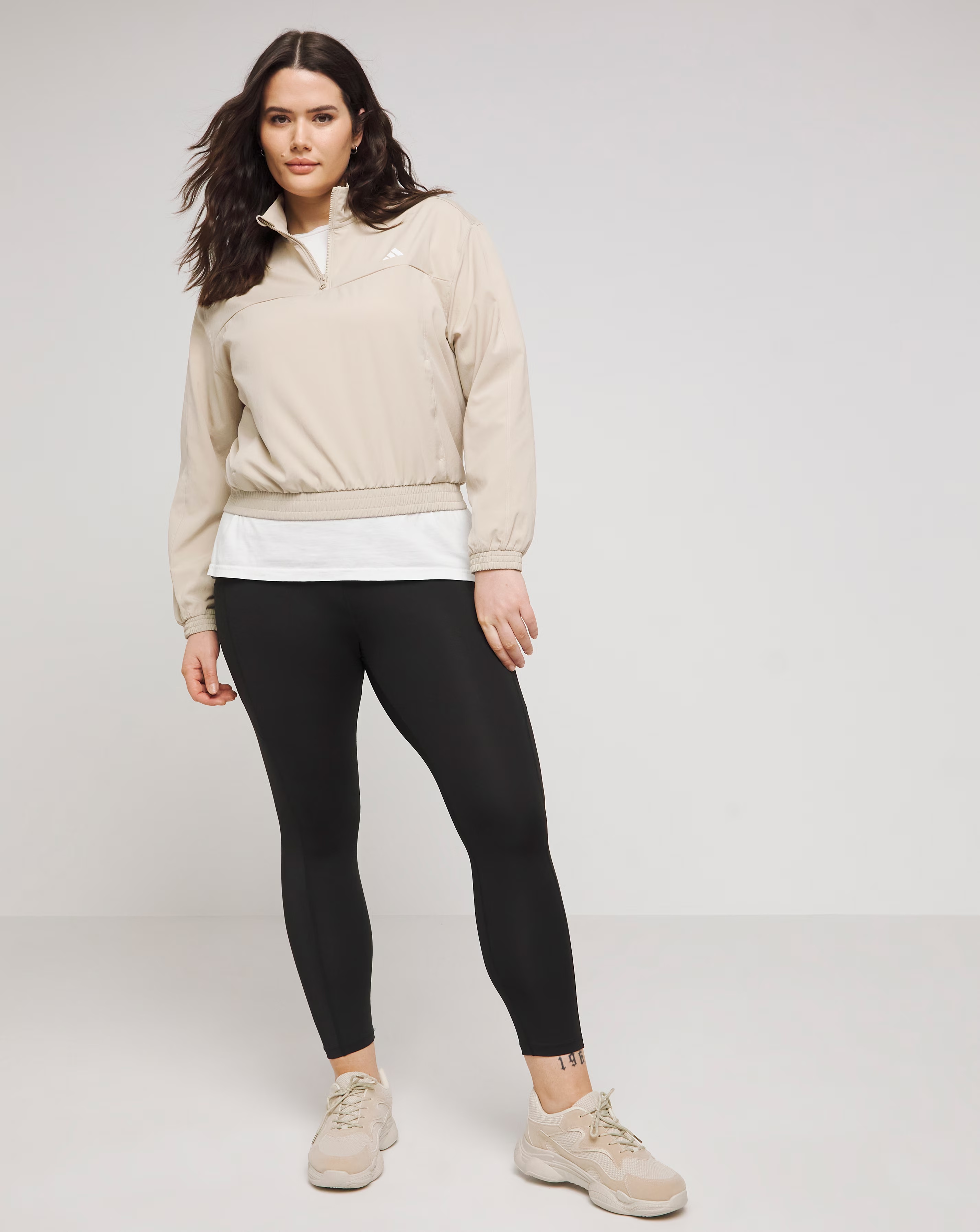 38275-adidas-1-4-zip-sweatshirt-1.webp
