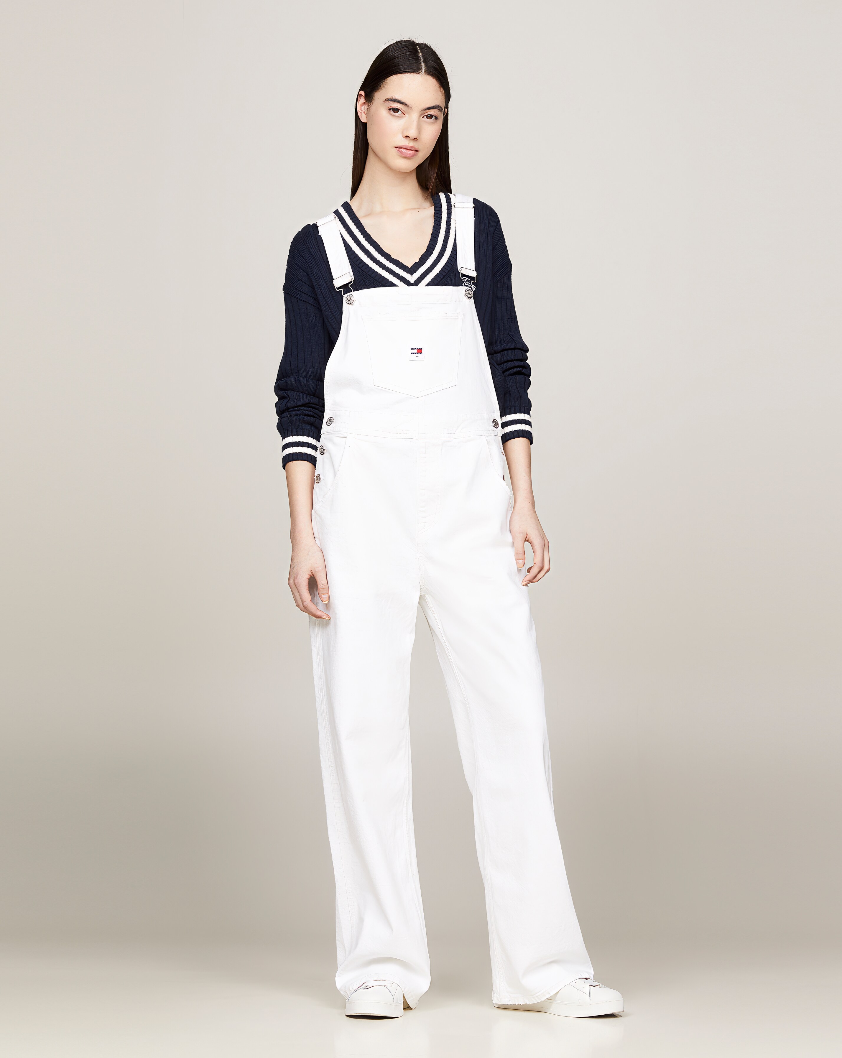 Tommy Jeans Daisy Dungaree 1 38488-tommy-jeans-daisy-dungaree-1.jpg
