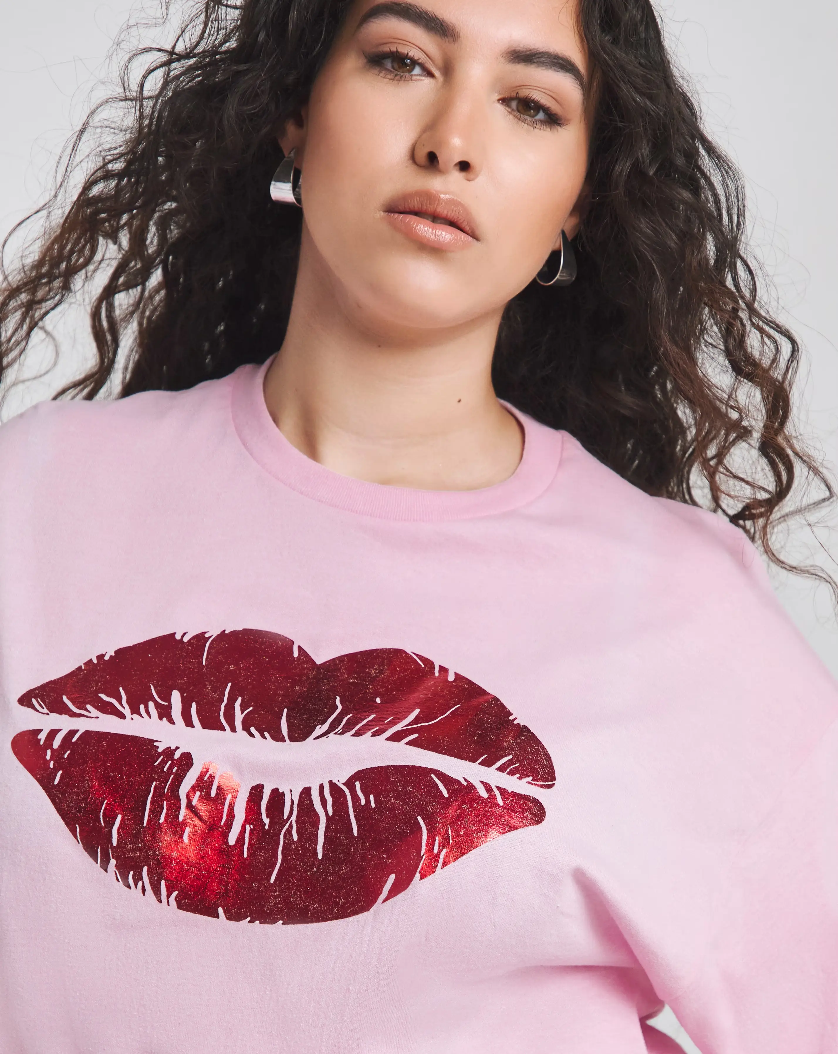 39967-simply-be-pink-foil-lips-t-shirt-1.webp