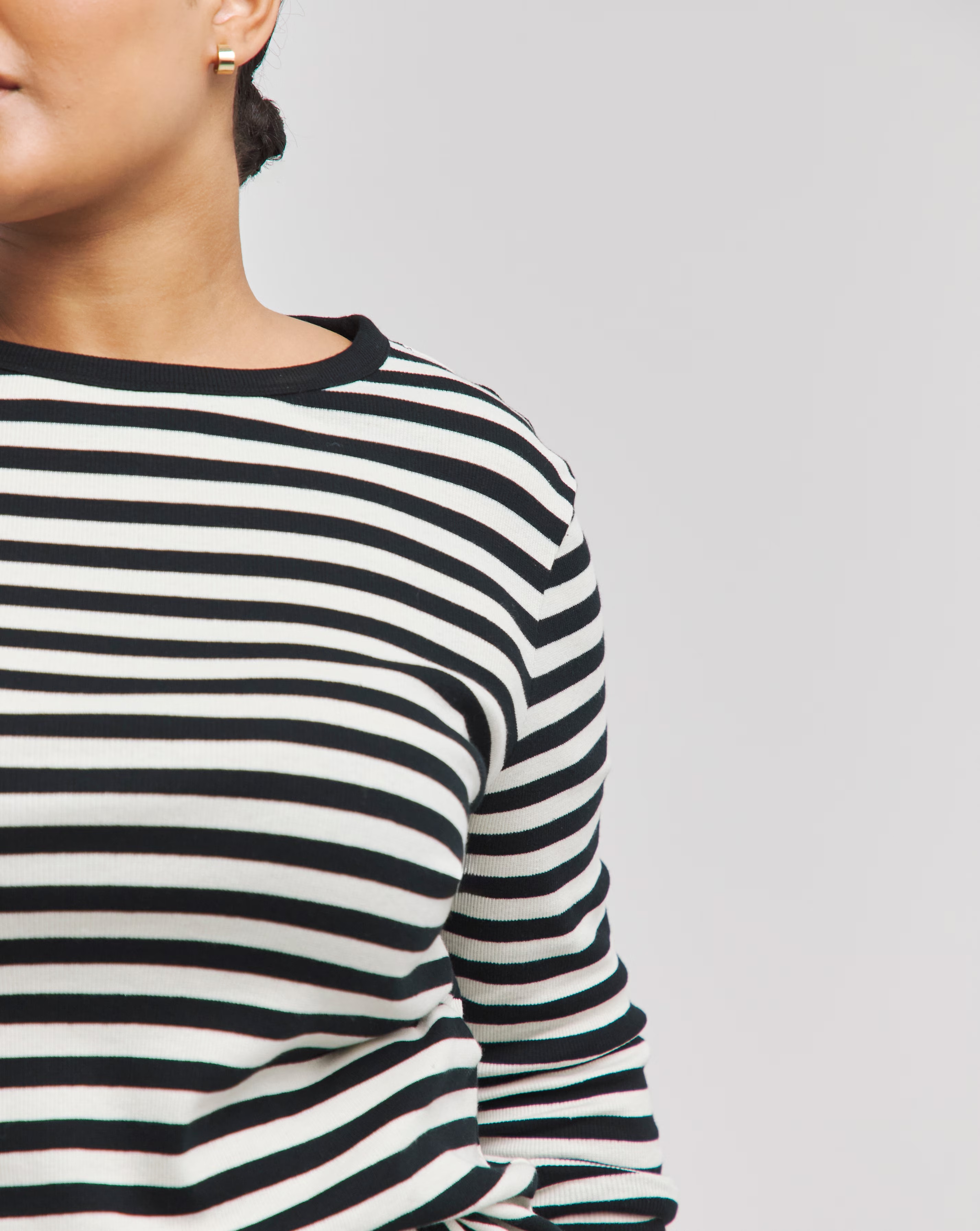 40335-black-amp-ivory-stripe-ribbed-long-sleeve-top-1.webp